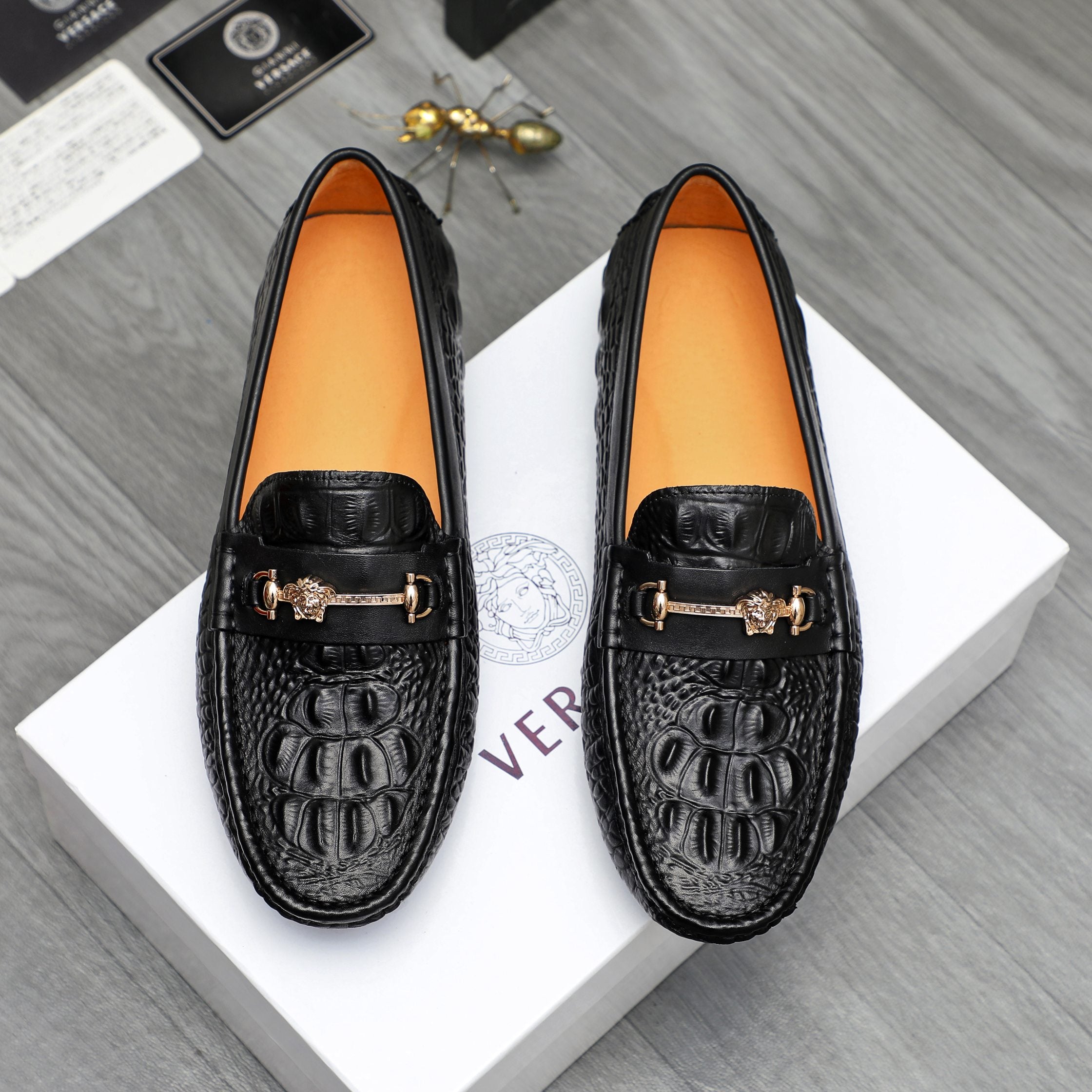 Luxury Shoes Versace