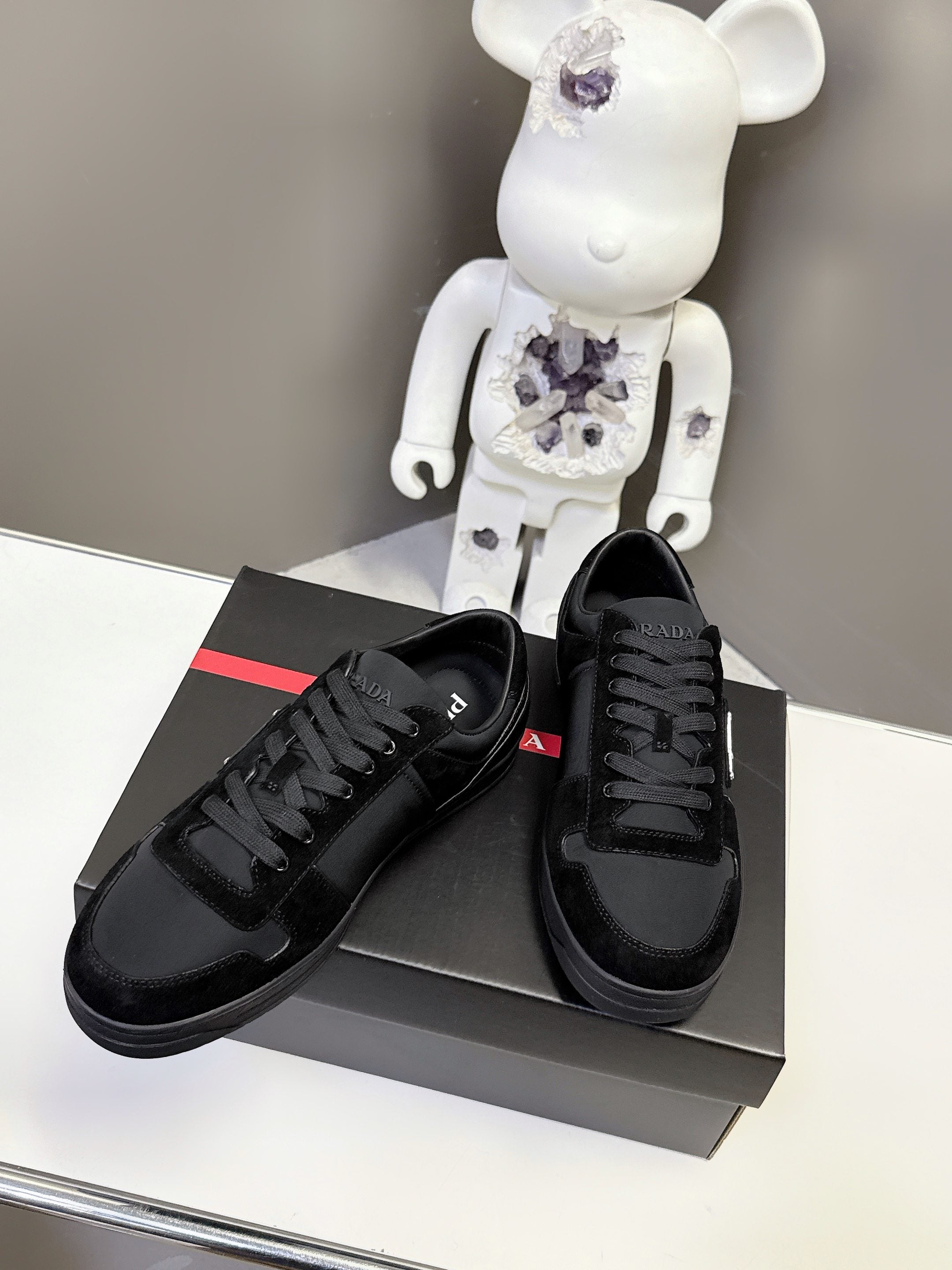 Luxury Shoes Prada Unisex