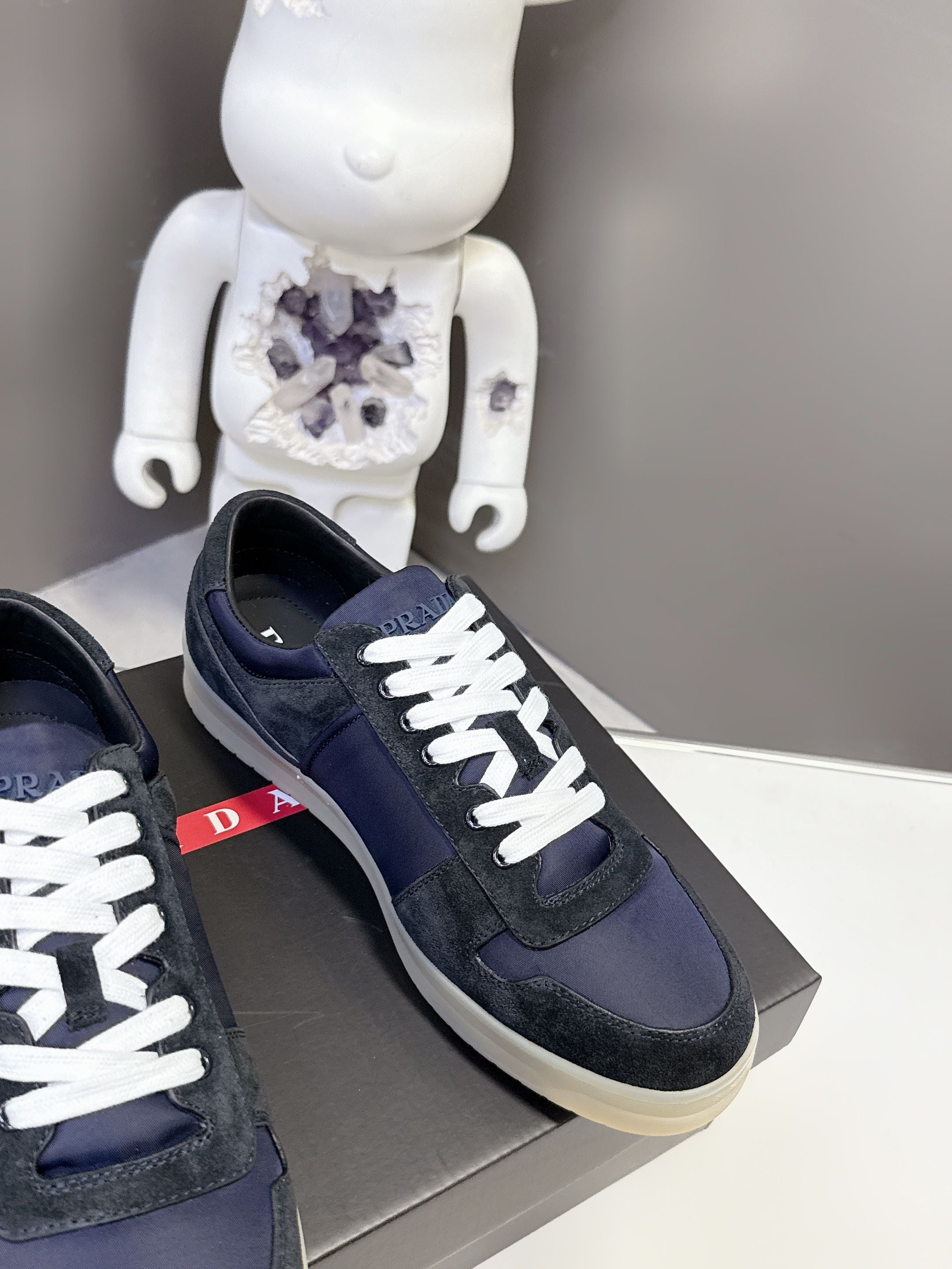 Luxury Shoes Prada Unisex