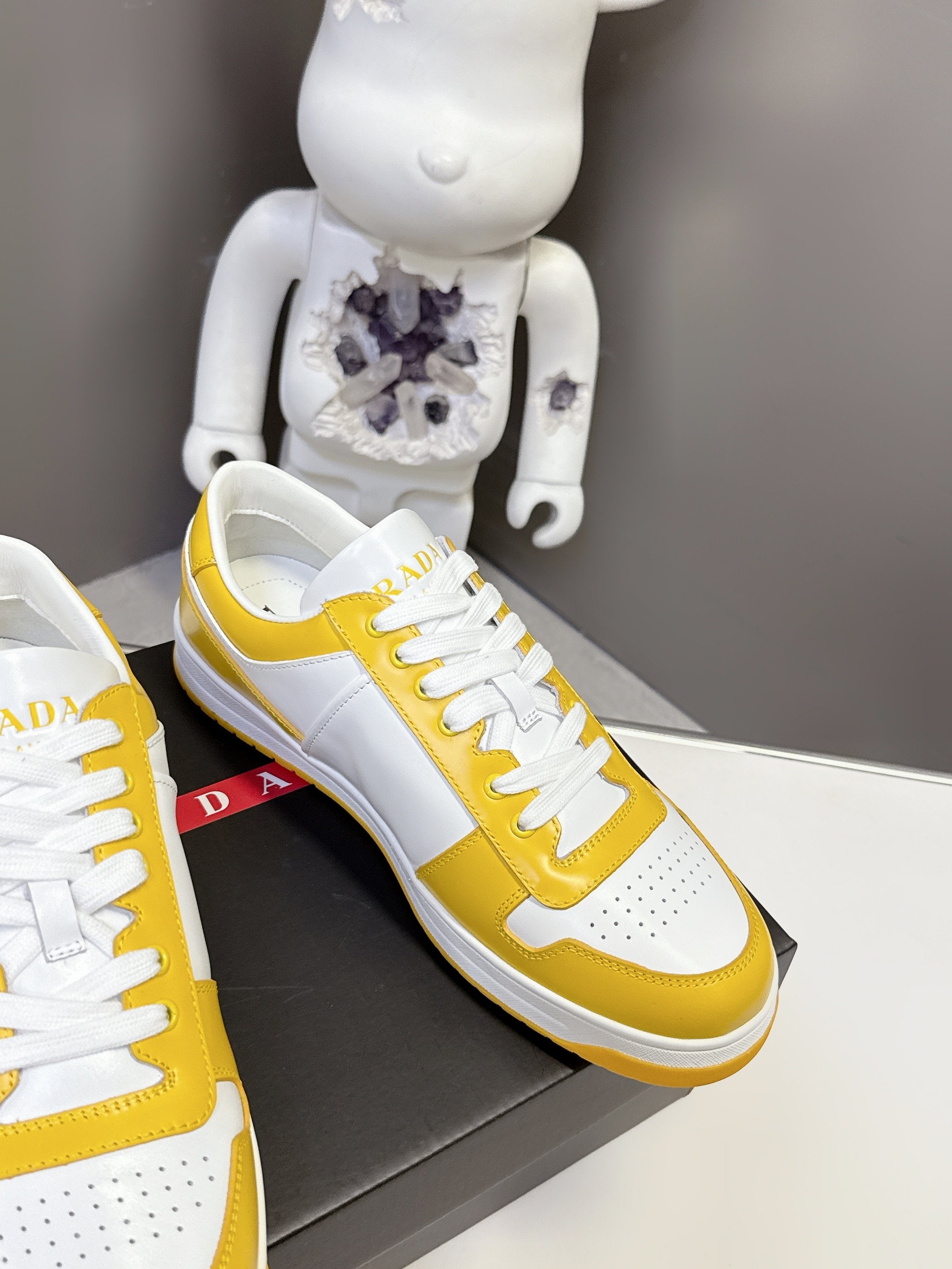Luxury Shoes Prada Unisex