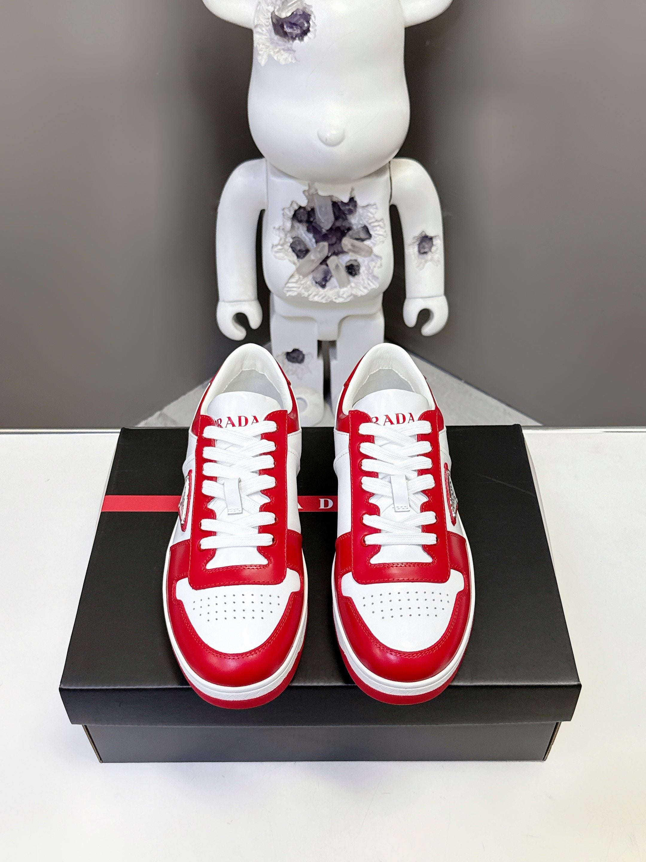 Luxury Shoes Prada Unisex