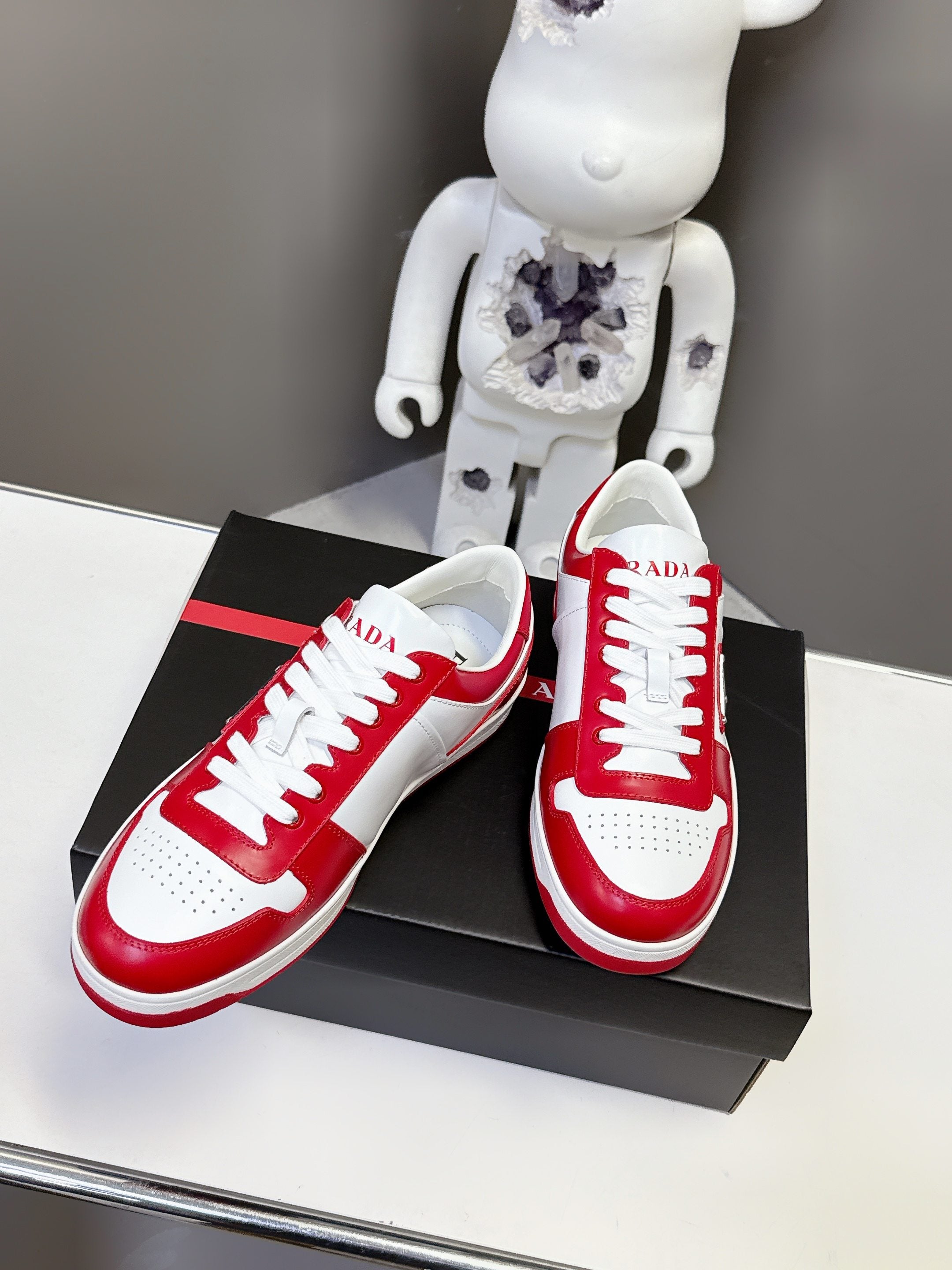 Luxury Shoes Prada Unisex