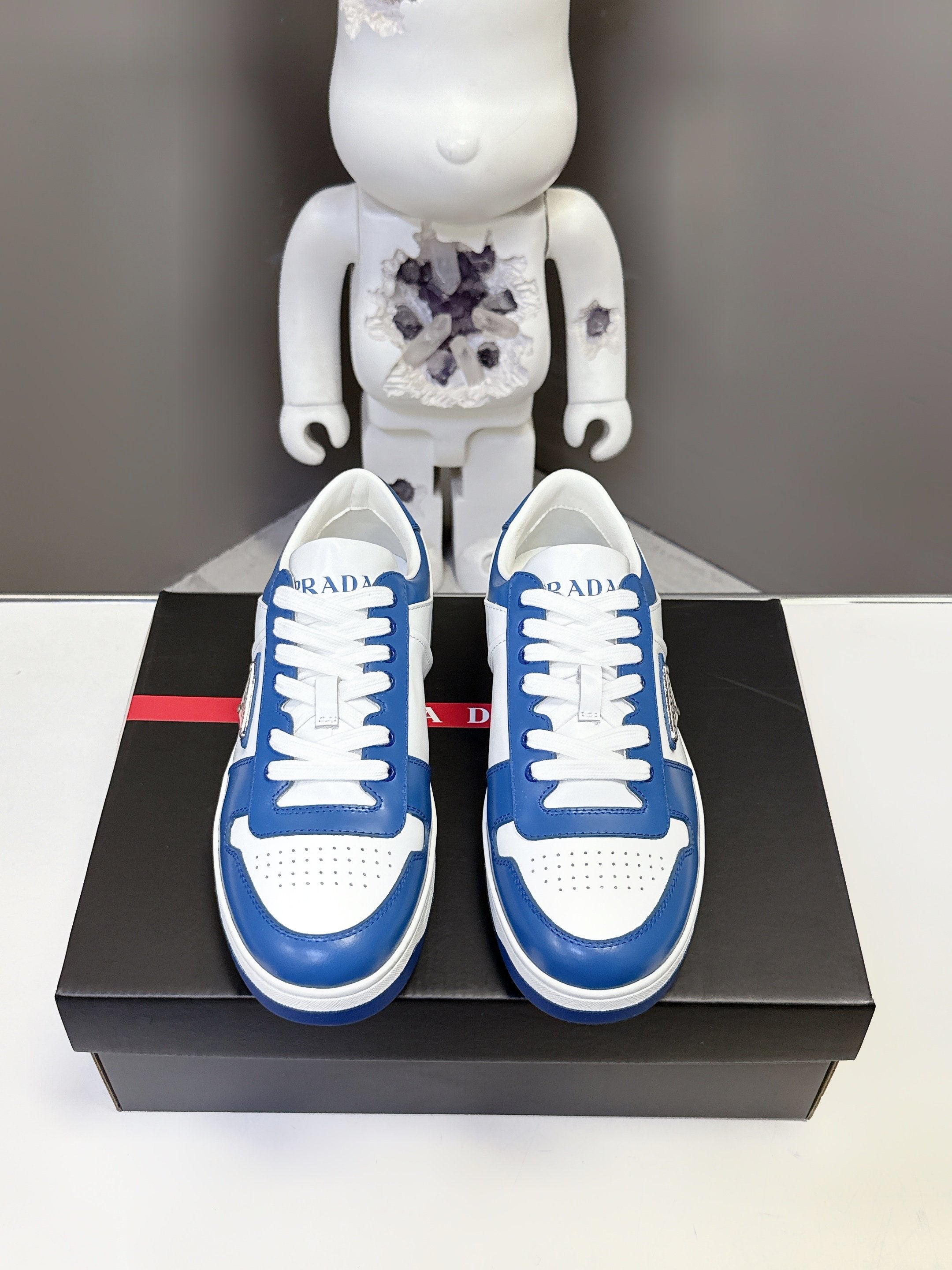 Luxury Shoes Prada Unisex