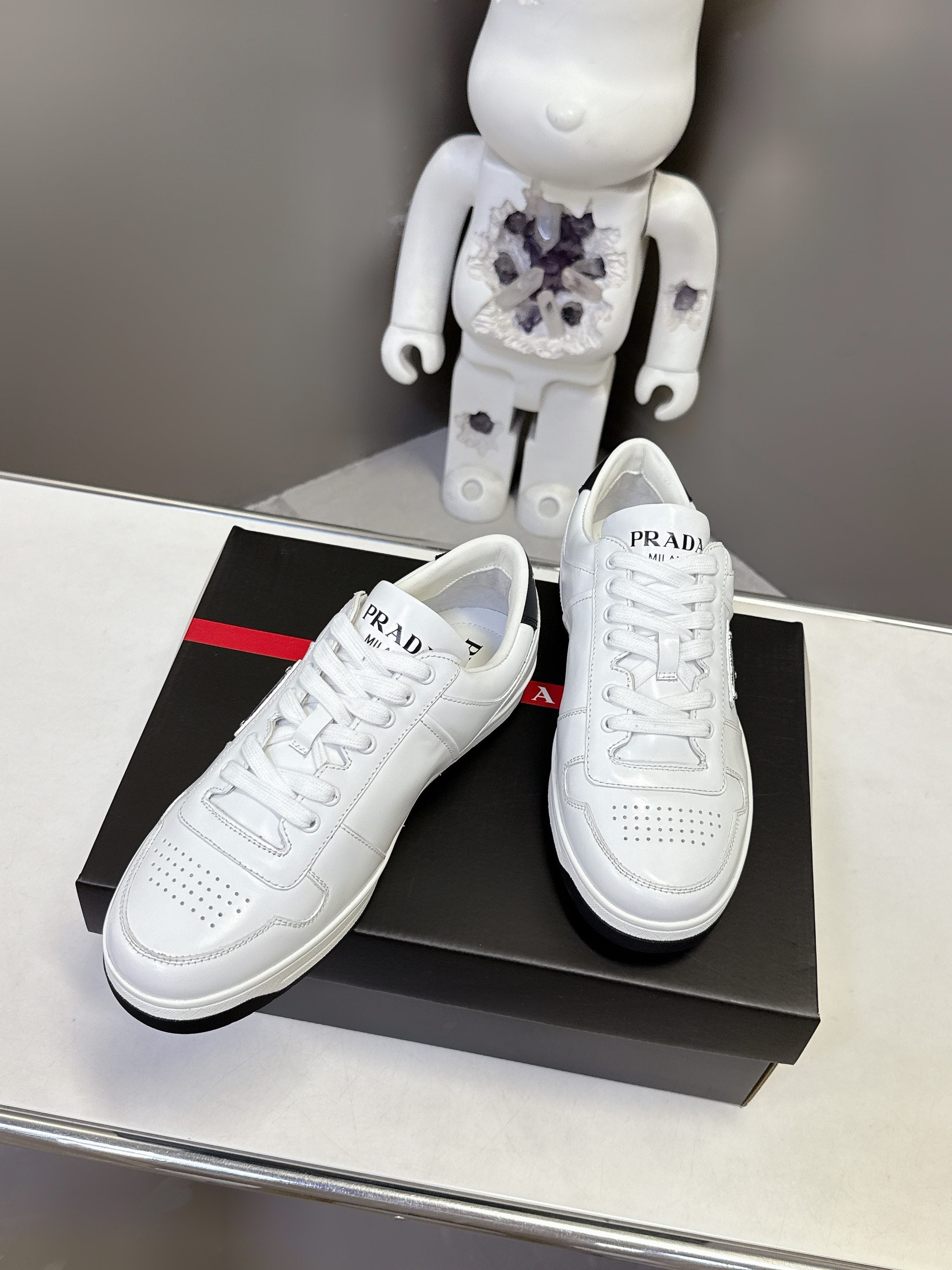 Luxury Shoes Prada Unisex