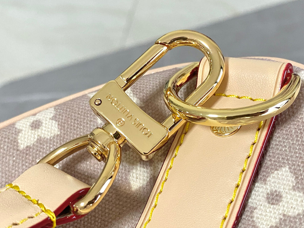 Bags Men Louis Vuitton