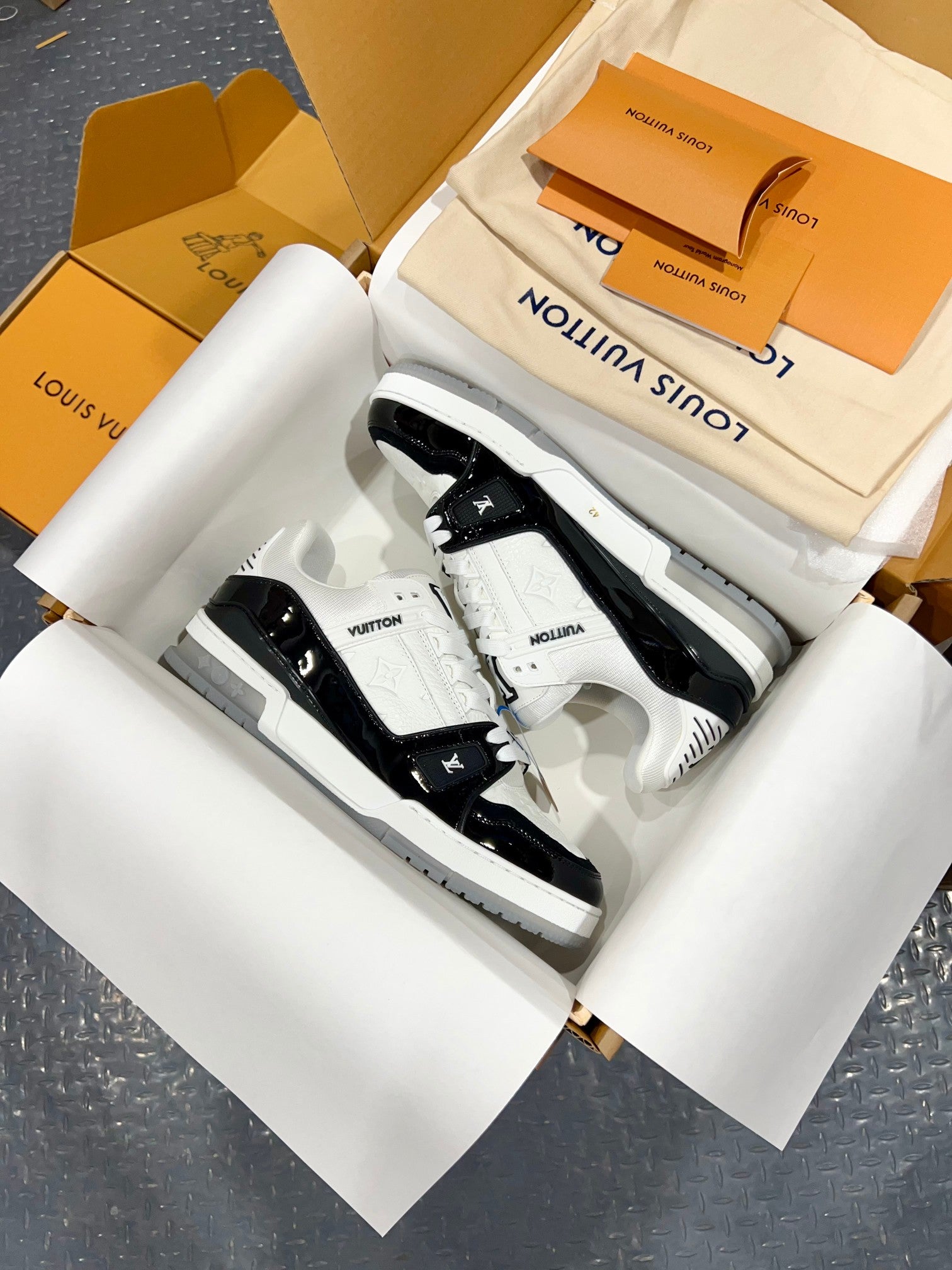 Luxury Shoes Louis Vuitton Trainer