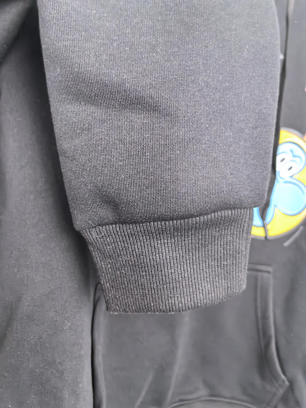 Black hoodie ribbed cuff on long sleeve