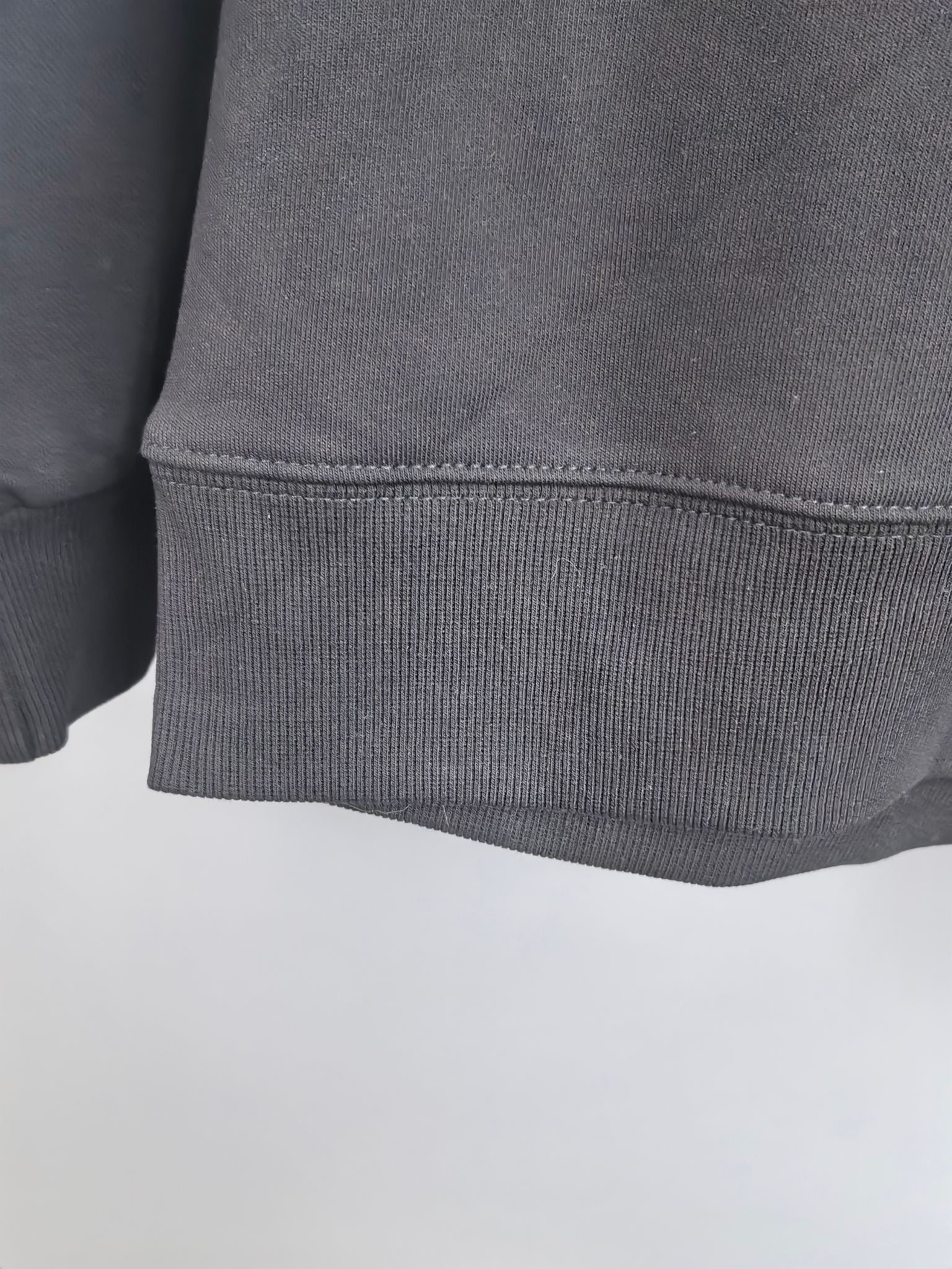 Fendi dark gray sweatshirt with ribbed hem cuff