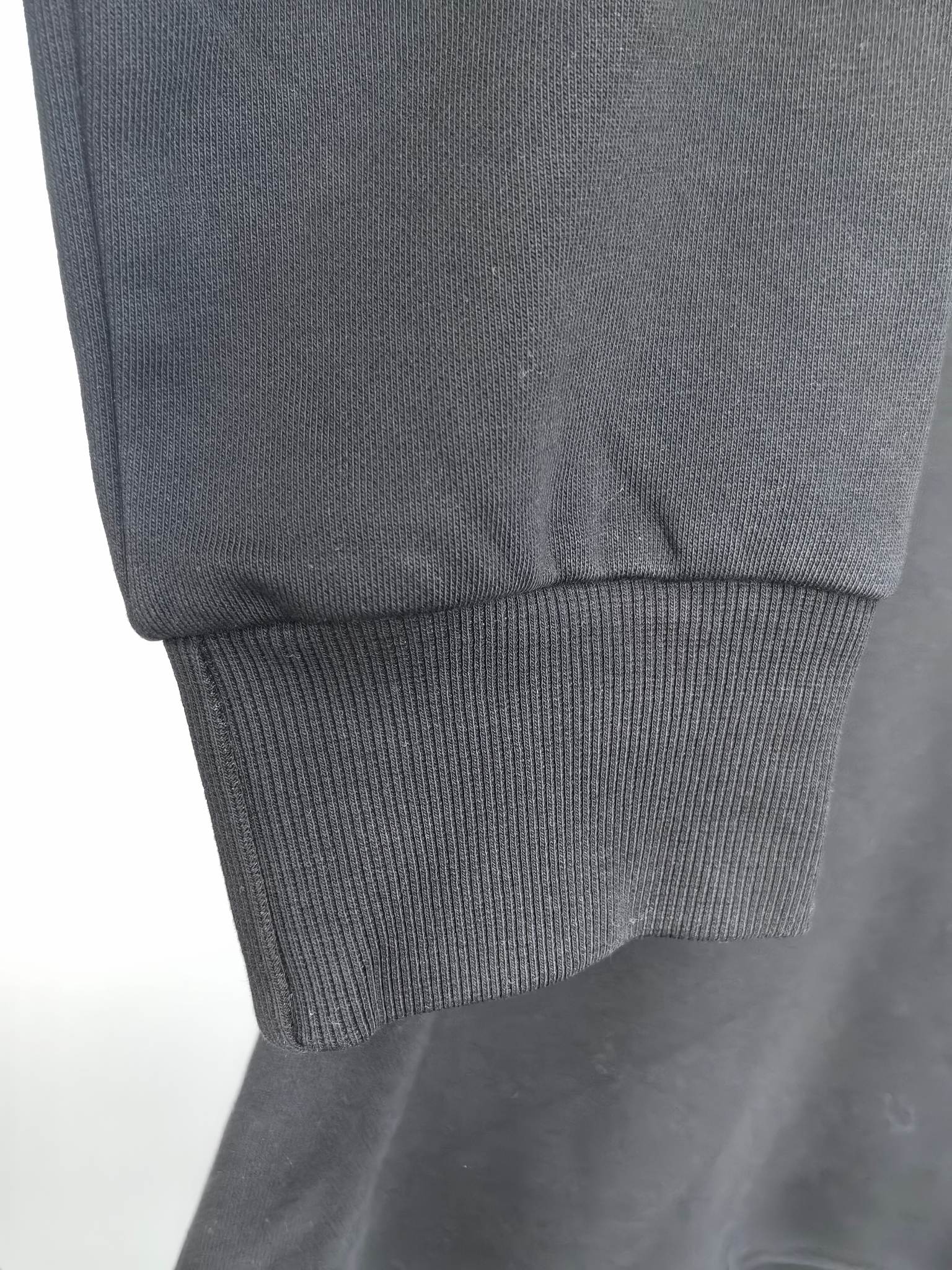 Fendi dark gray sweatshirt hem with ribbed knit cuffs