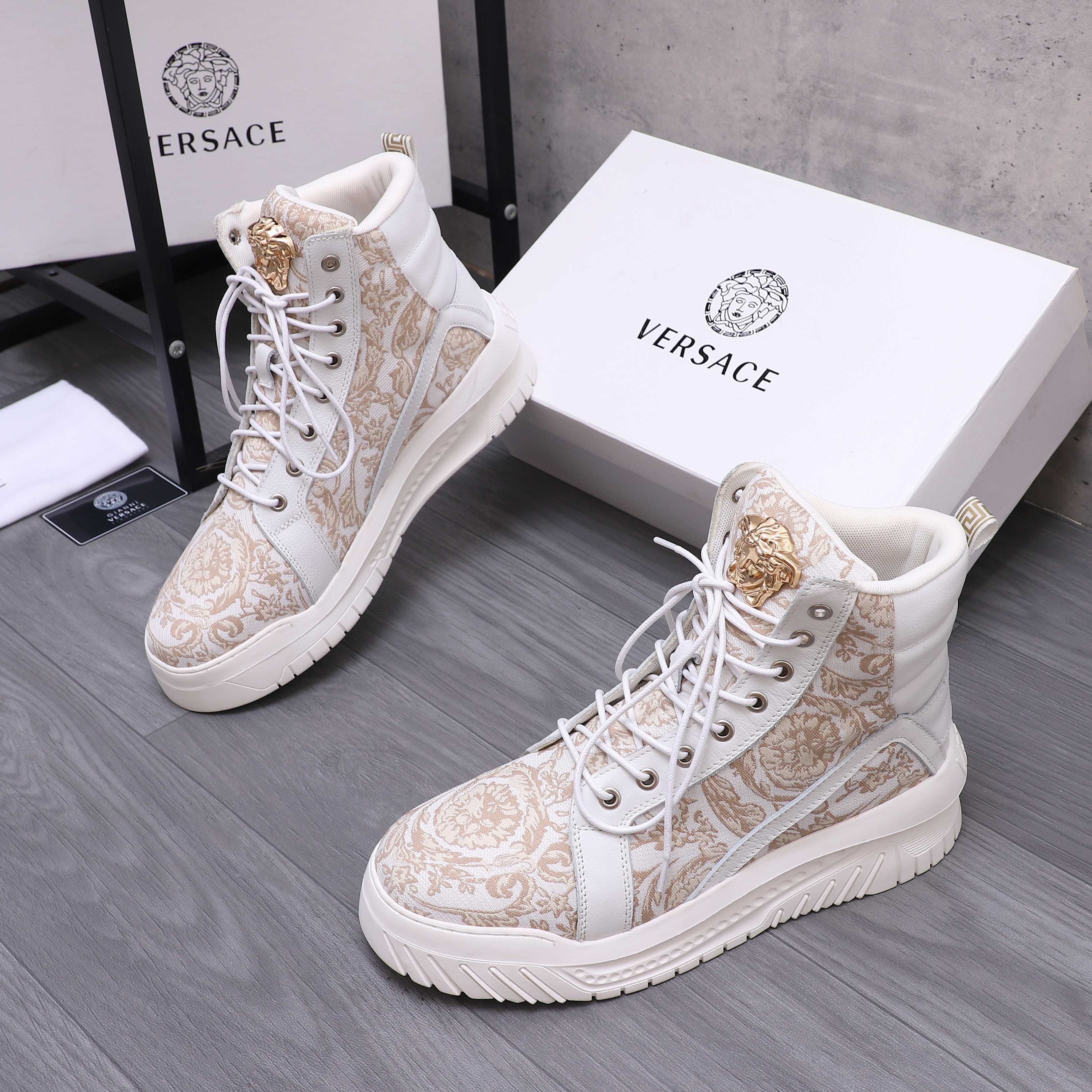 Luxury Shoes Versace