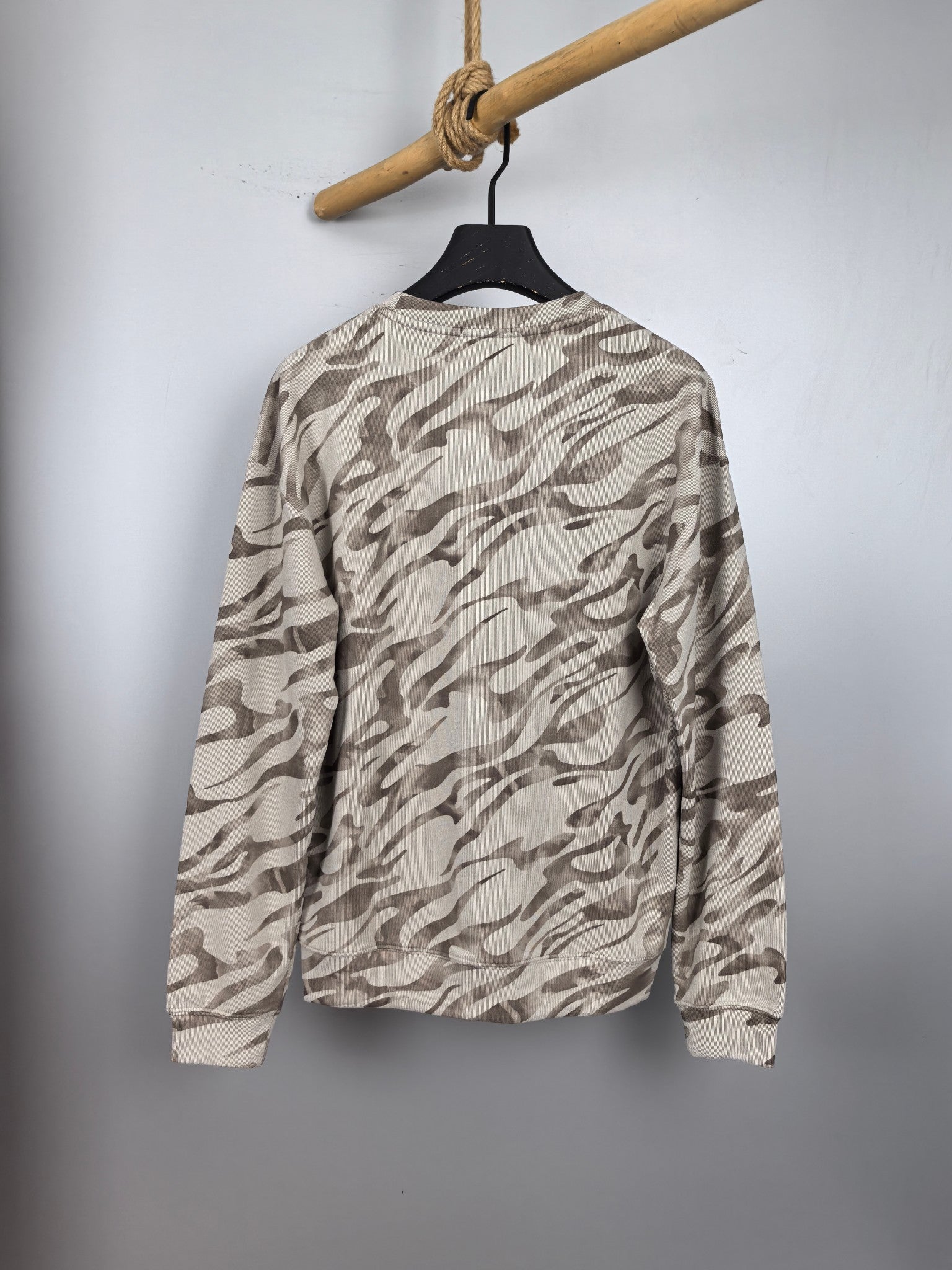 Clothes Off White