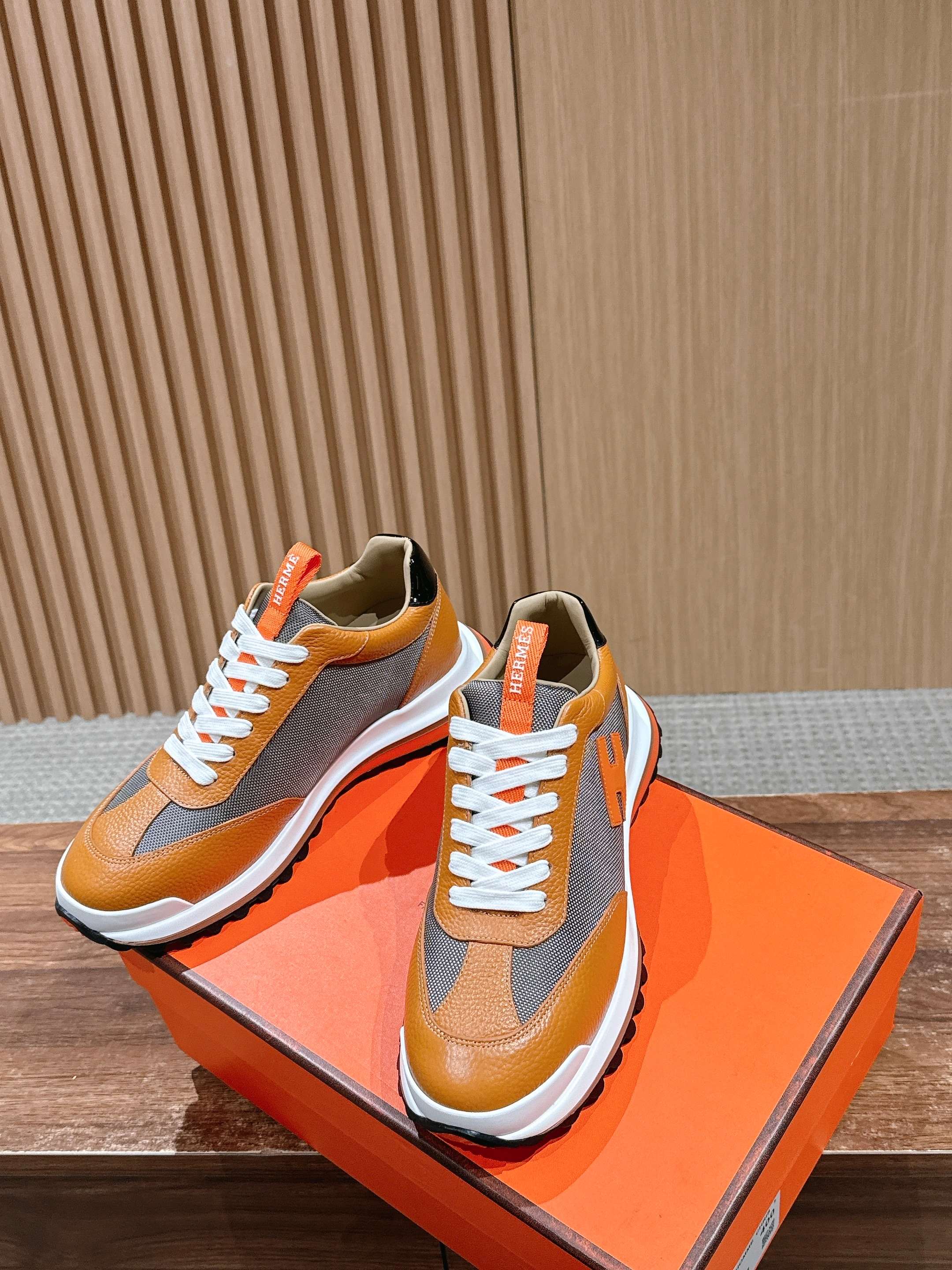 Luxury Shoes Hermes Unisex