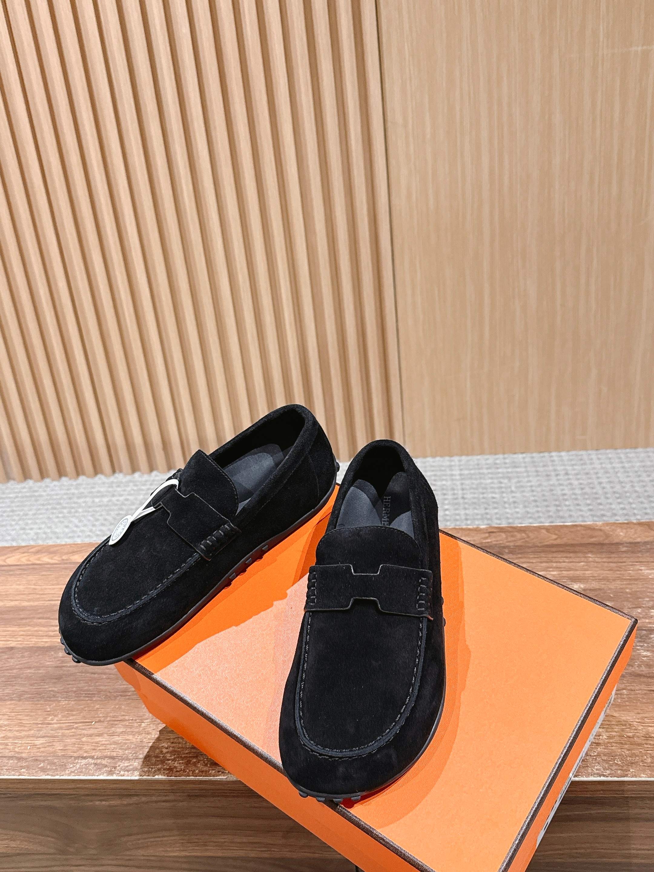 Luxury Shoes Hermes Unisex