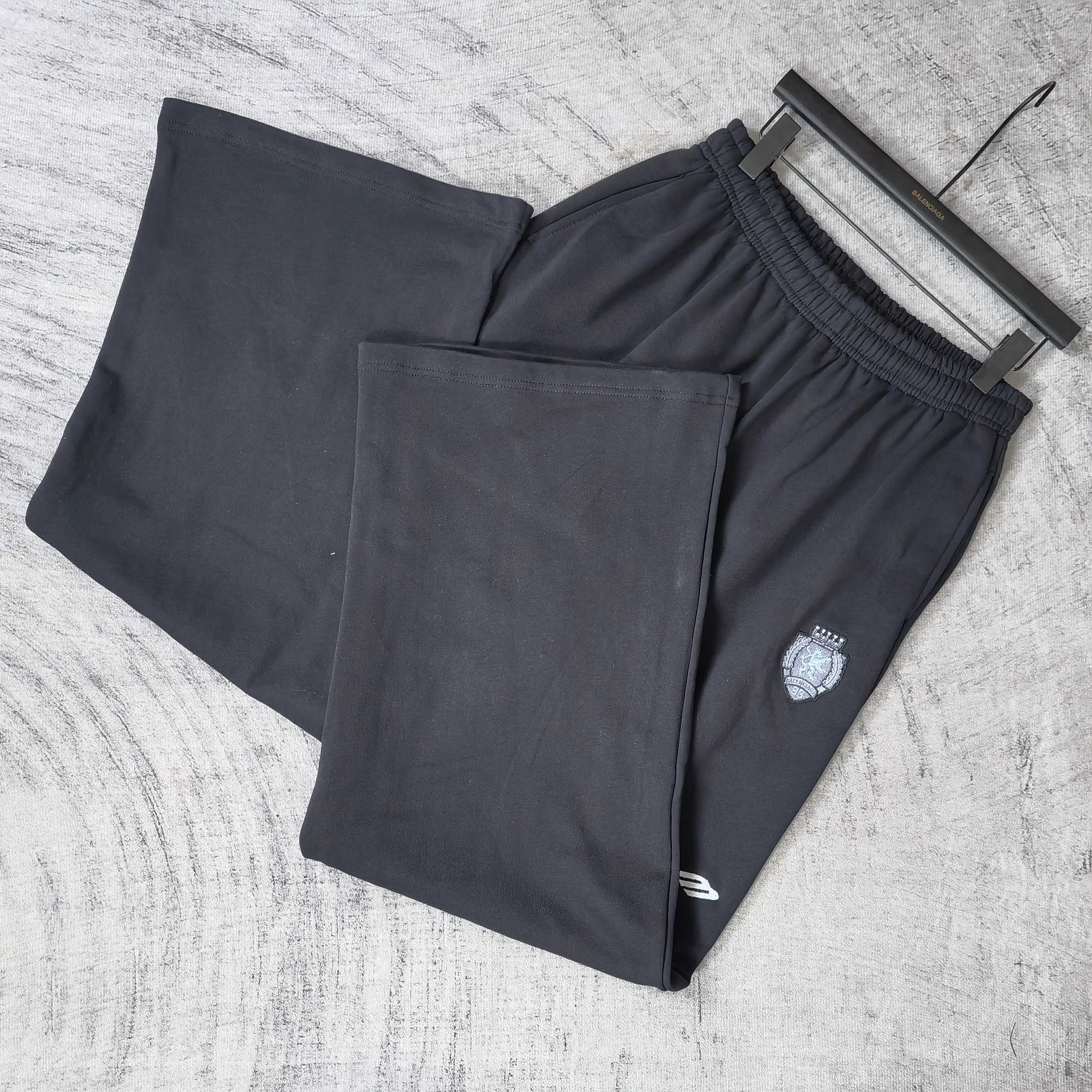 Clothes Balenciaga pants