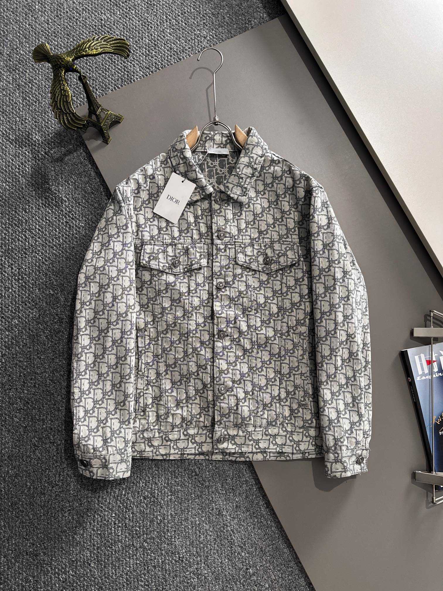 Long-sleeve jacket with allover logo print, button front and point collar