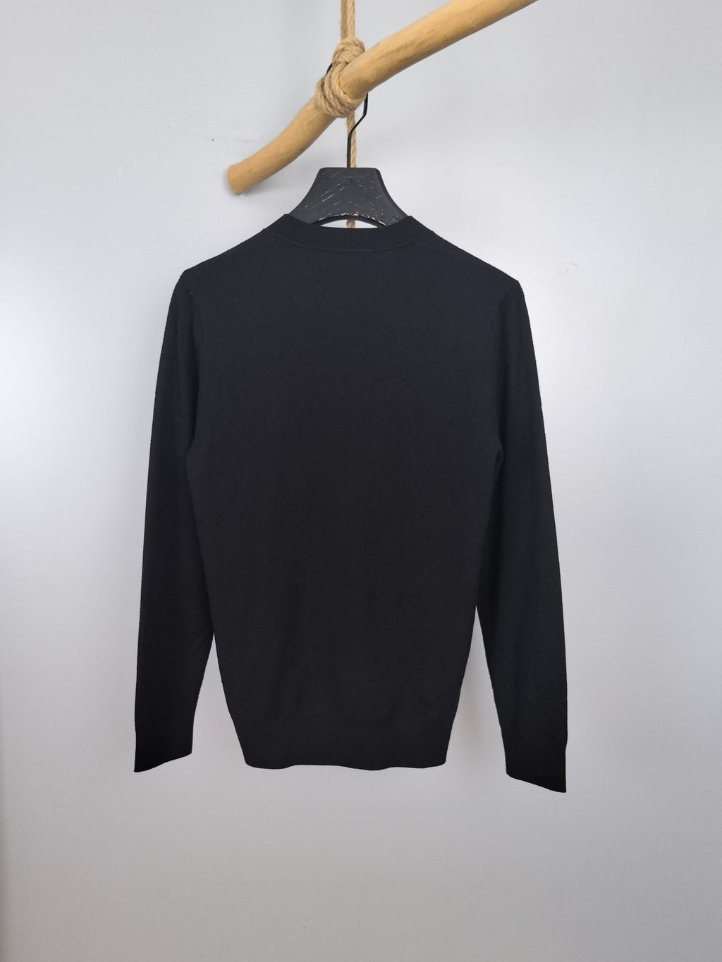Gucci long-sleeve sweater back, dark knit with subtle logo pattern