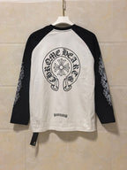 Long-sleeve raglan T-shirt back, white with large circular crest print