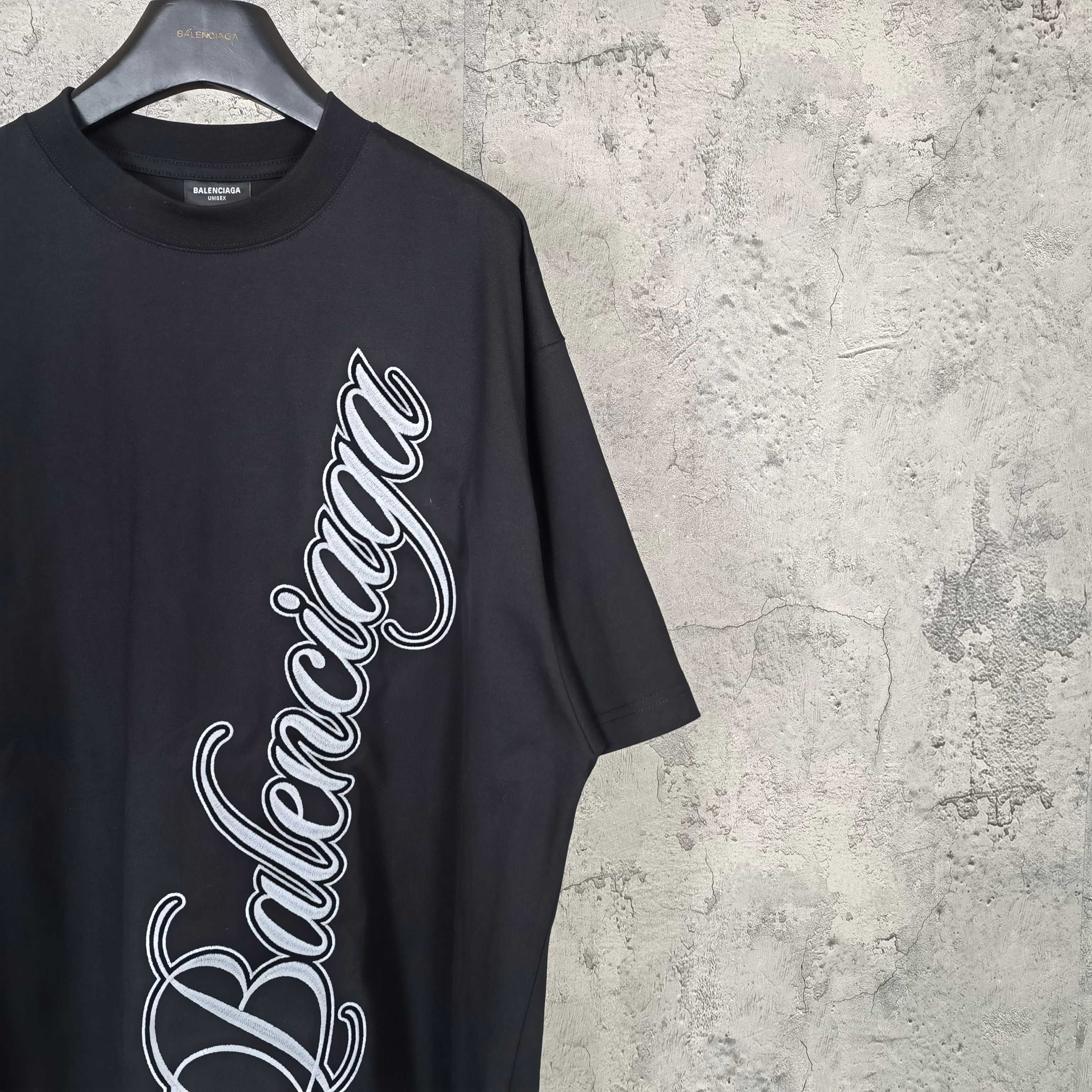 Balenciaga T-shirt with crew neck and large script logo on chest