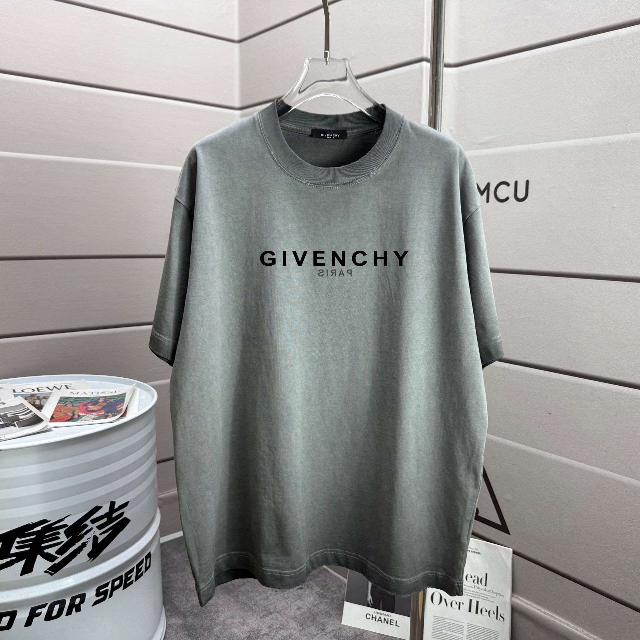 Sage green Givenchy logo crewneck T-shirt with short sleeves