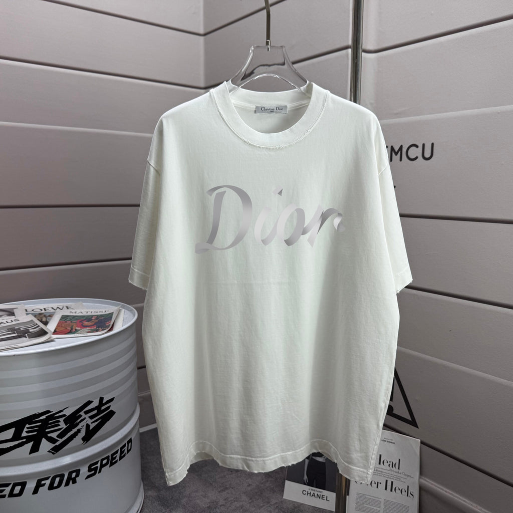 White Dior short-sleeve T-shirt with large 'Dior' front print