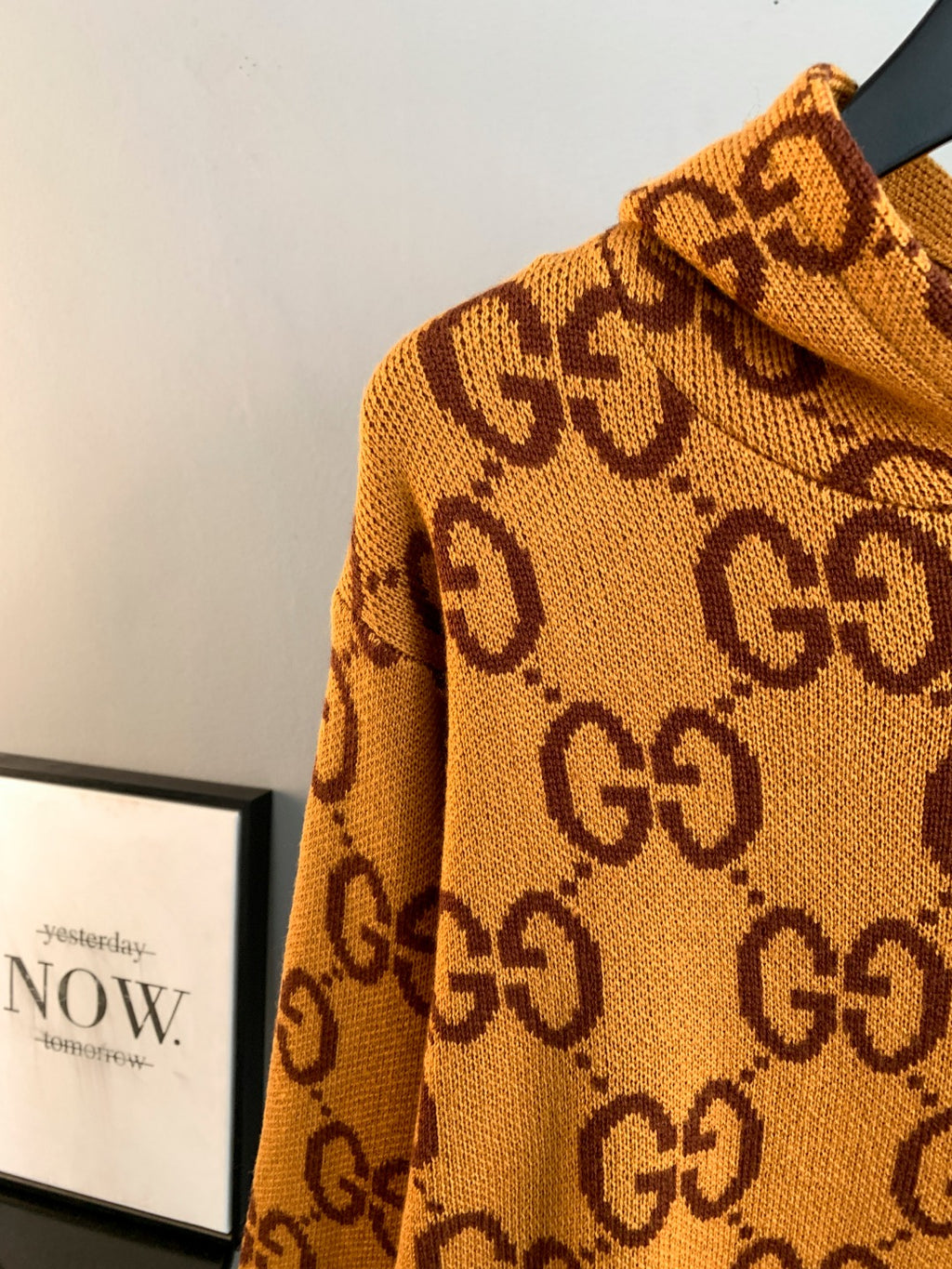 Gucci GG monogram knit sweater sleeve and chest pattern, orange
