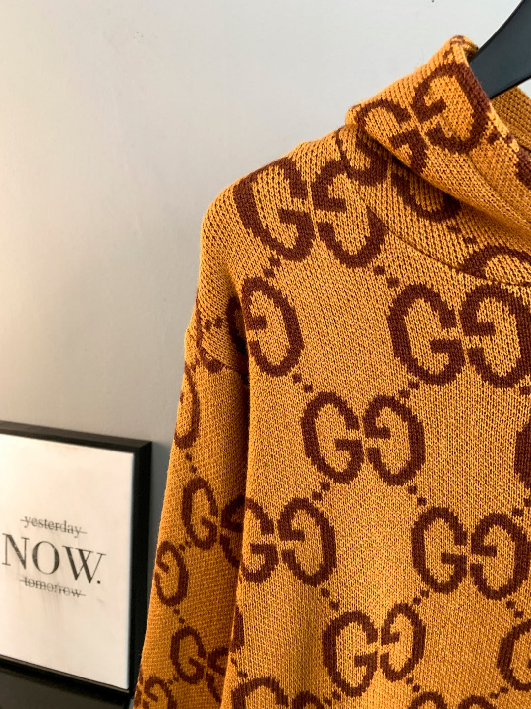 Gucci GG monogram knit sweater sleeve and chest pattern, orange
