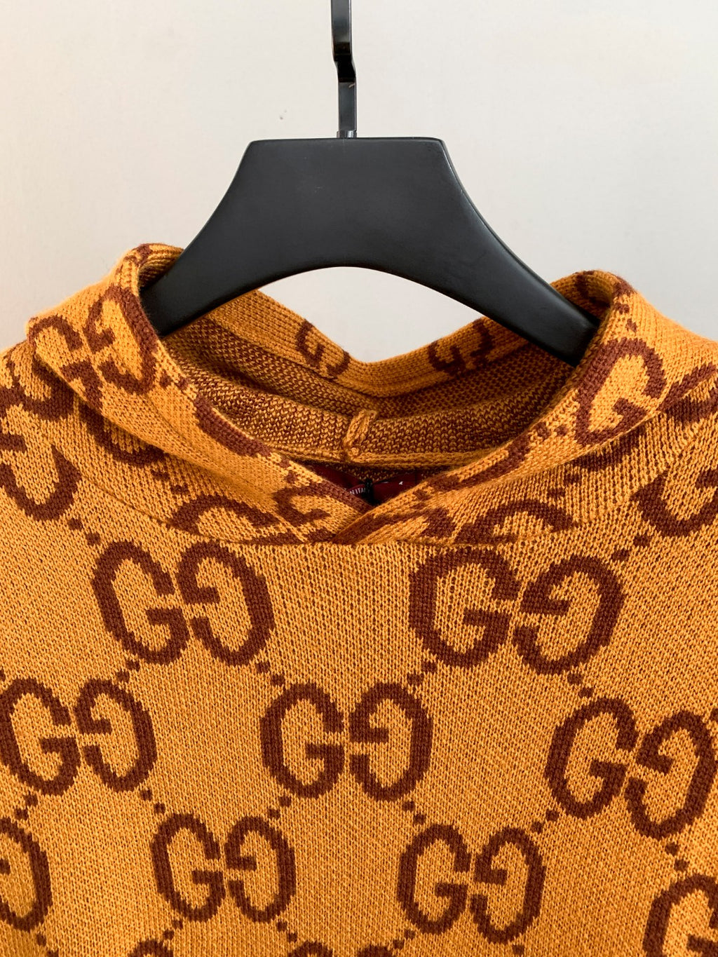 Gucci GG monogram knit sweater crew neck detail, orange knit
