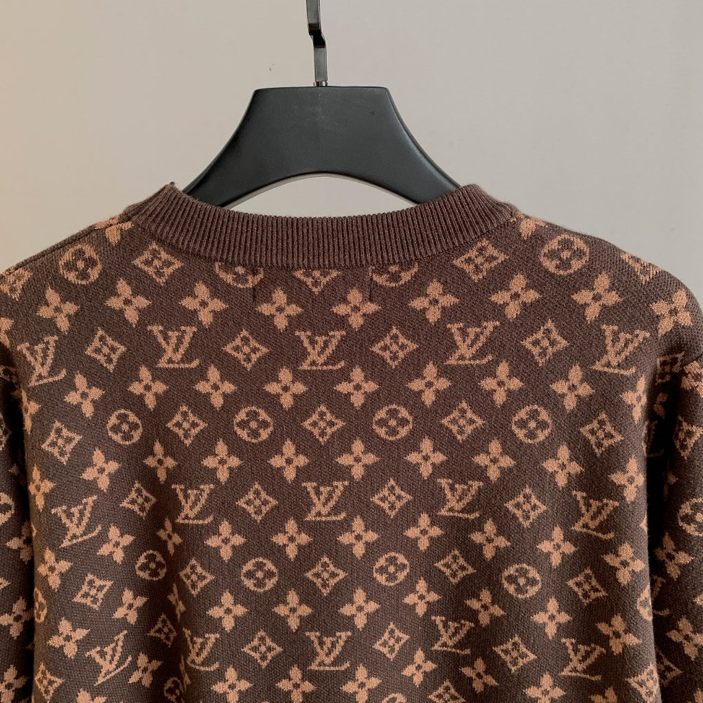 Long-sleeve knit sweater back with LV monogram pattern, dark brown