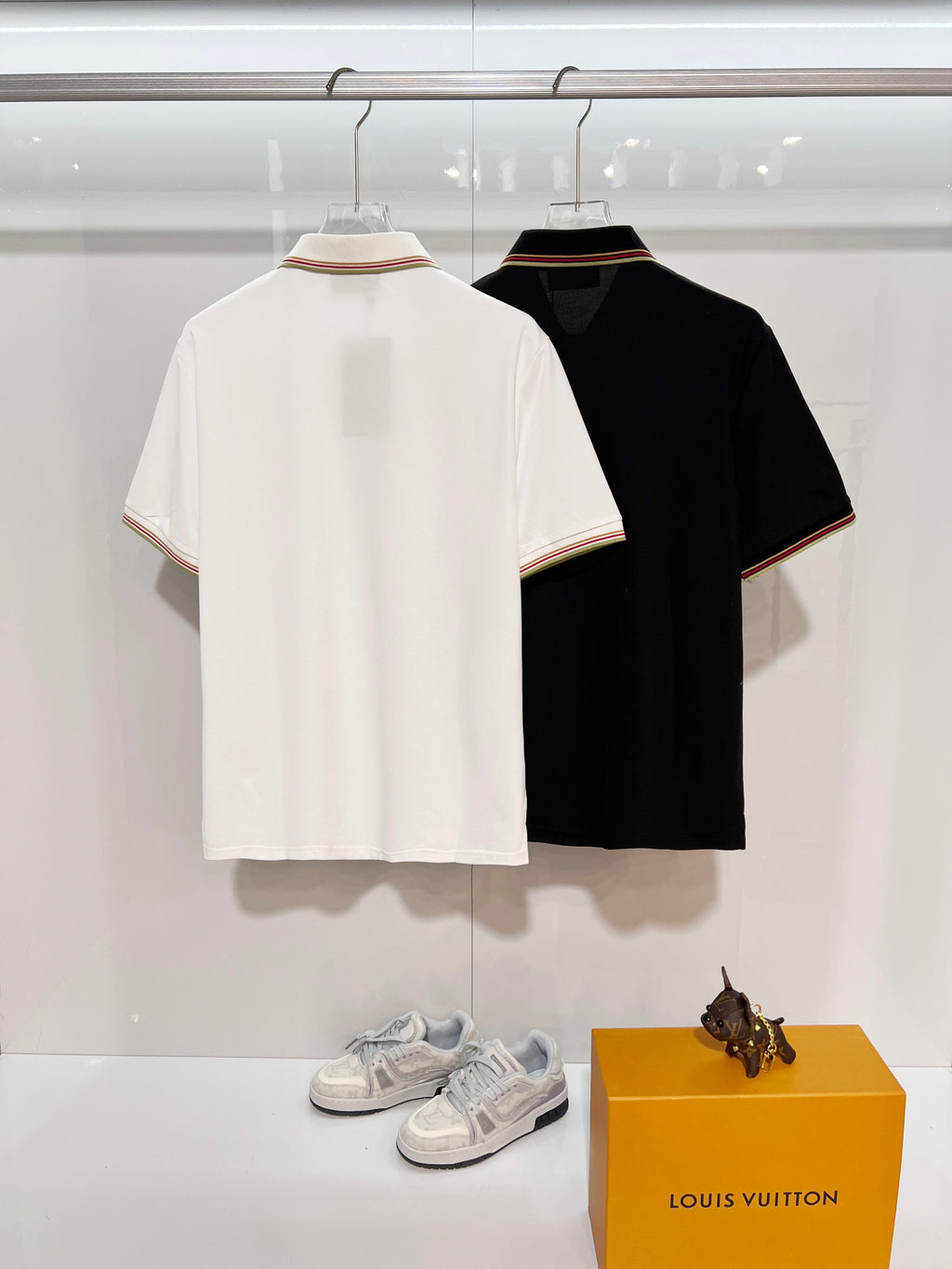 Gucci polo shirt, white and black short-sleeve polos with striped collar trim