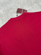 Gucci red T-shirt collar and back neck with tag on hanger