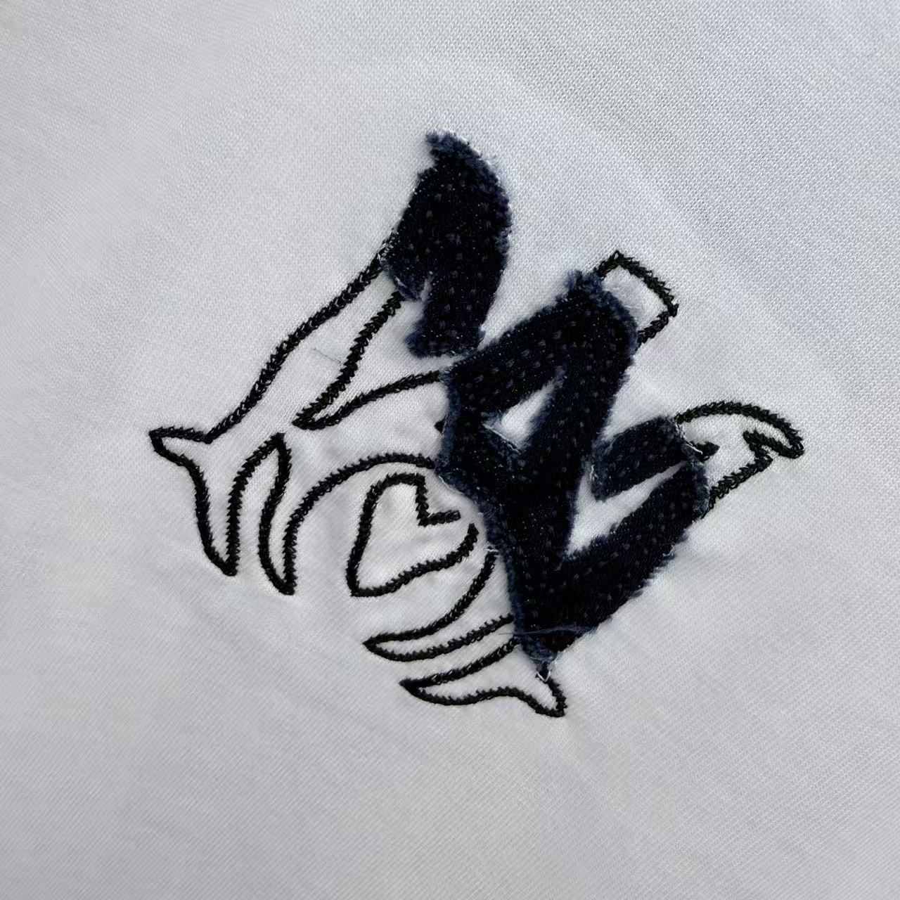 Amiri white T-shirt logo detail in black on front