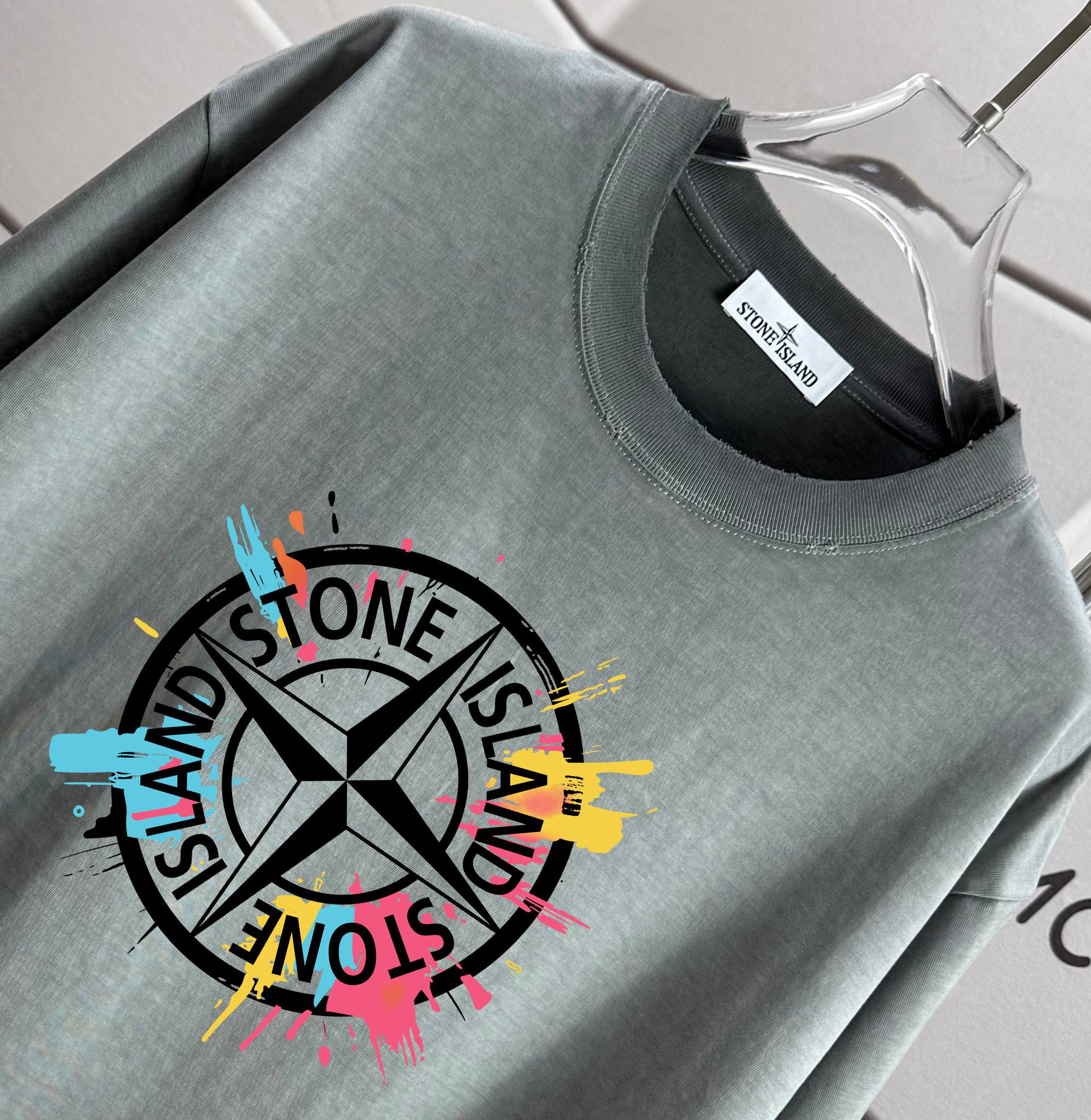 Clothes Stone Island