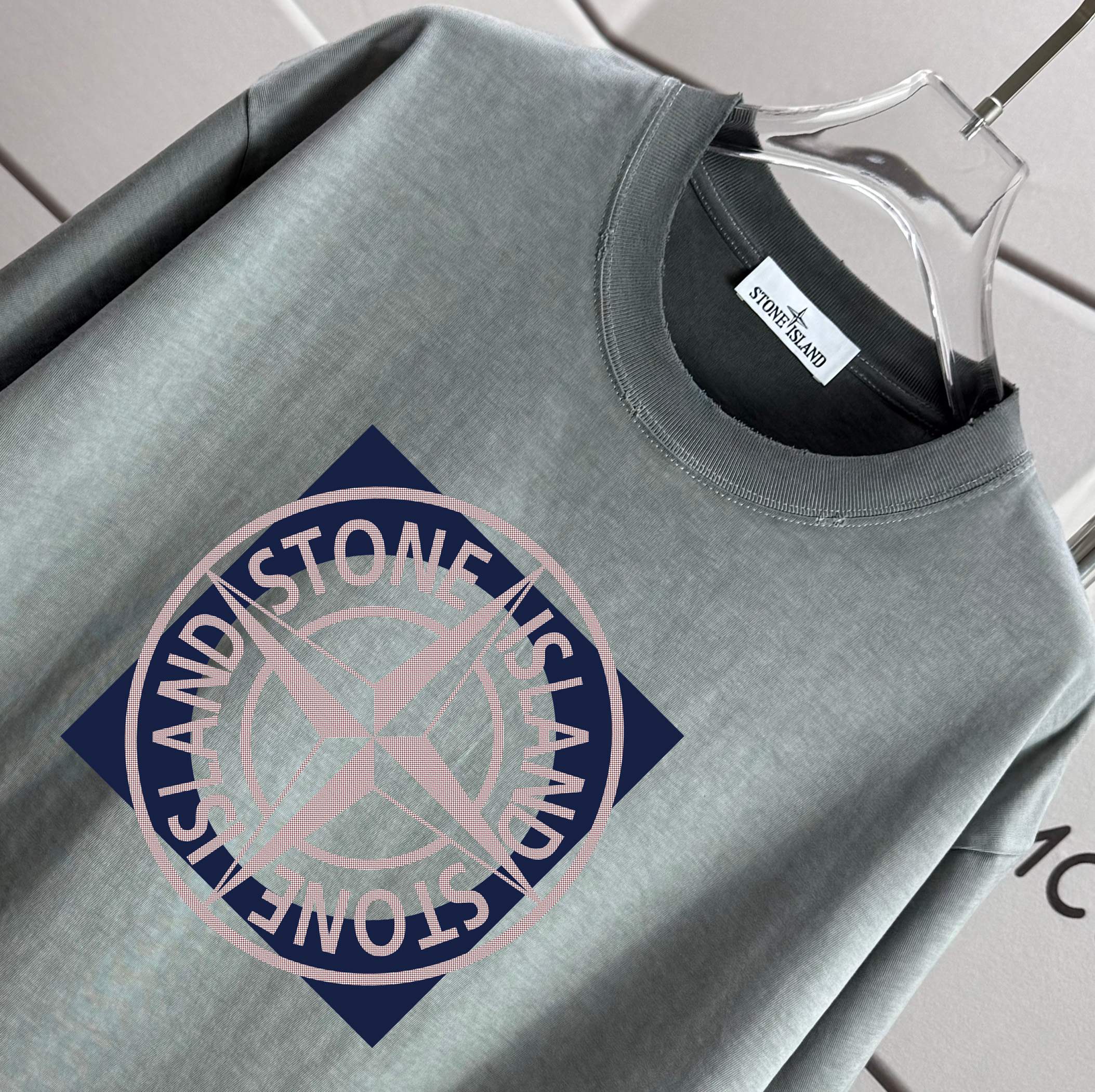 Clothes Stone Island