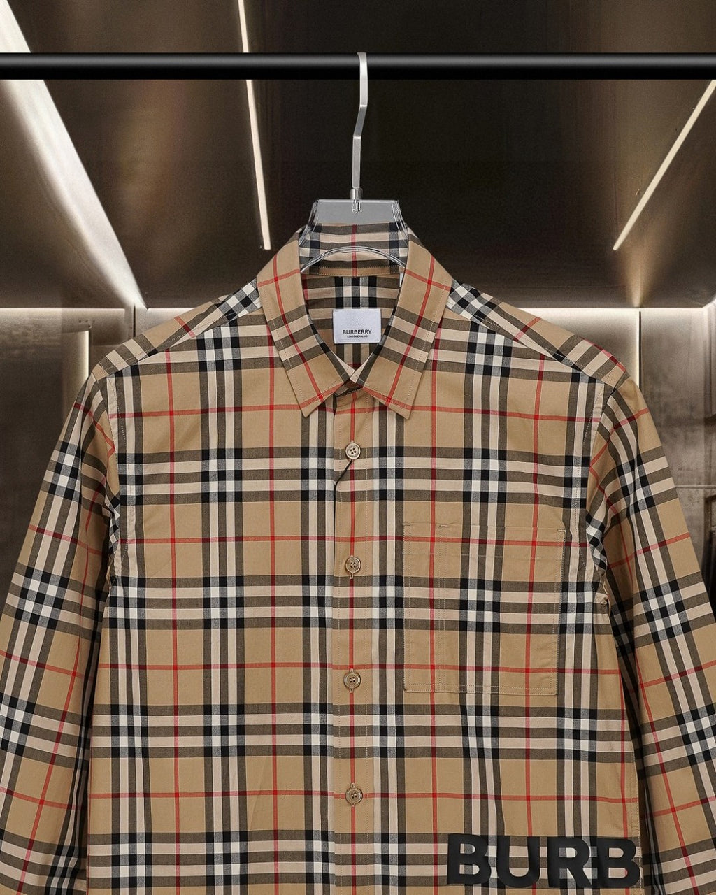 Burberry plaid button-up shirt, pointed collar and button-front