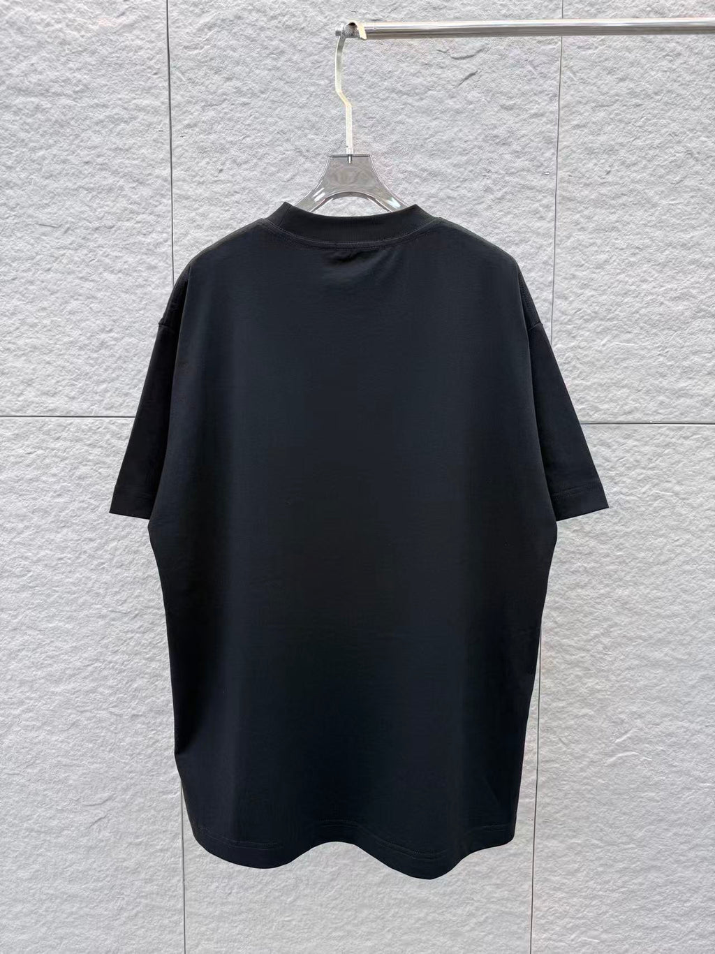 Fendi short-sleeve T-shirt, dark plain back with crew neck