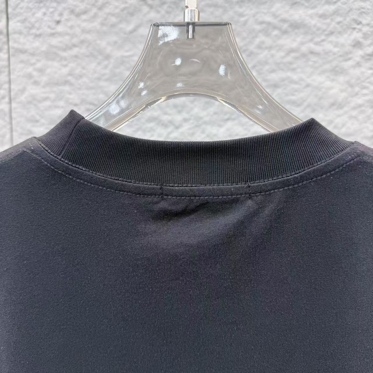 Fendi T-shirt back neckline with ribbed crew collar and seam
