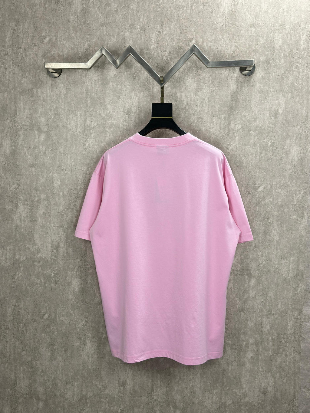 Balenciaga pink crew-neck T-shirt with short sleeves, plain back
