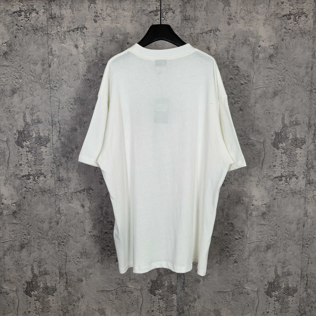 White short-sleeve T-shirt with plain back