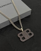 Rhinestone BB pendant necklace with interlocking chain