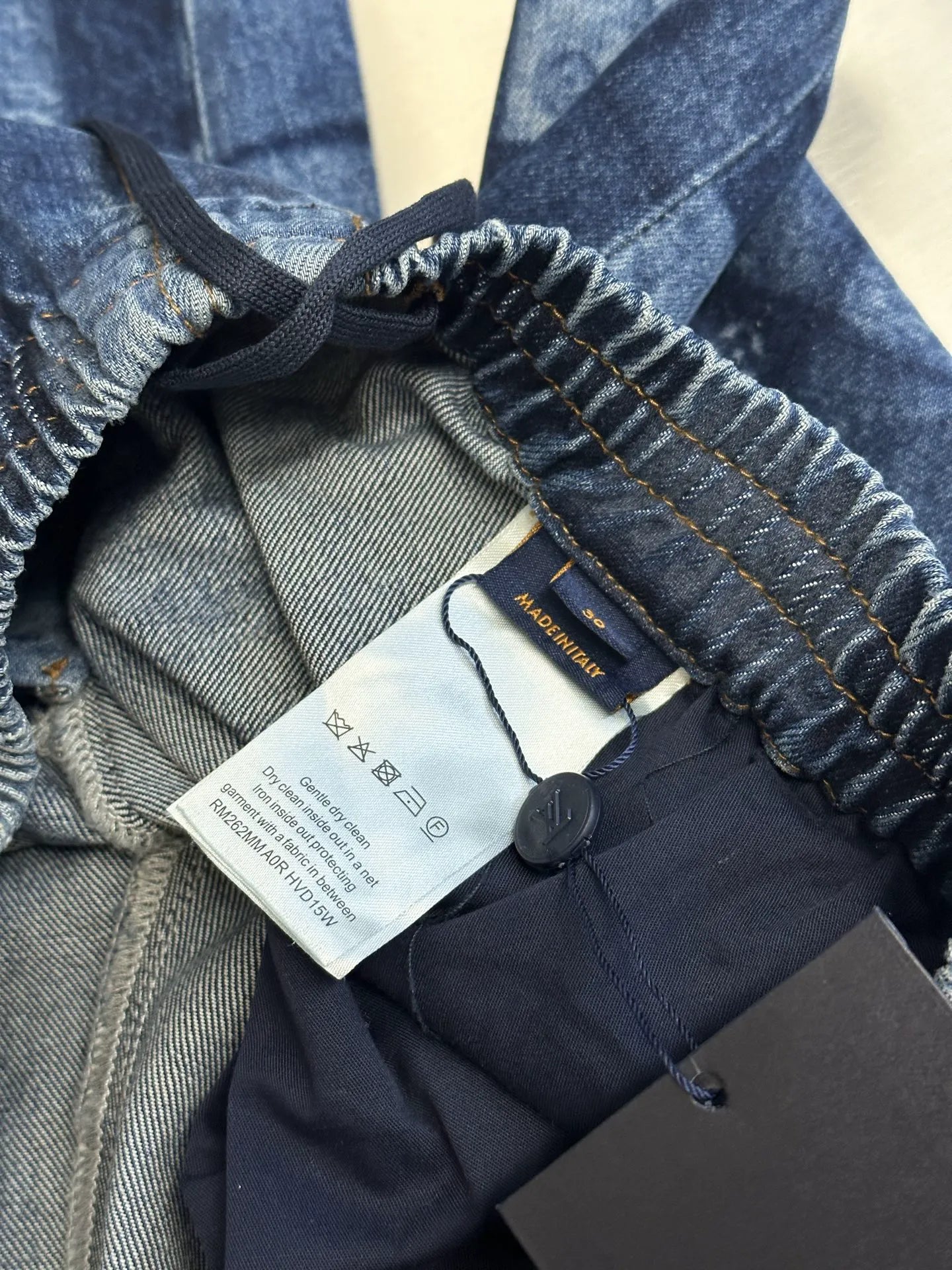 Clothes LV pants