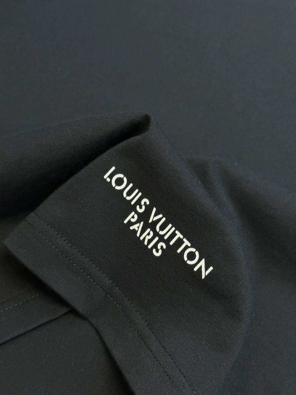 Louis Vuitton Clothes short