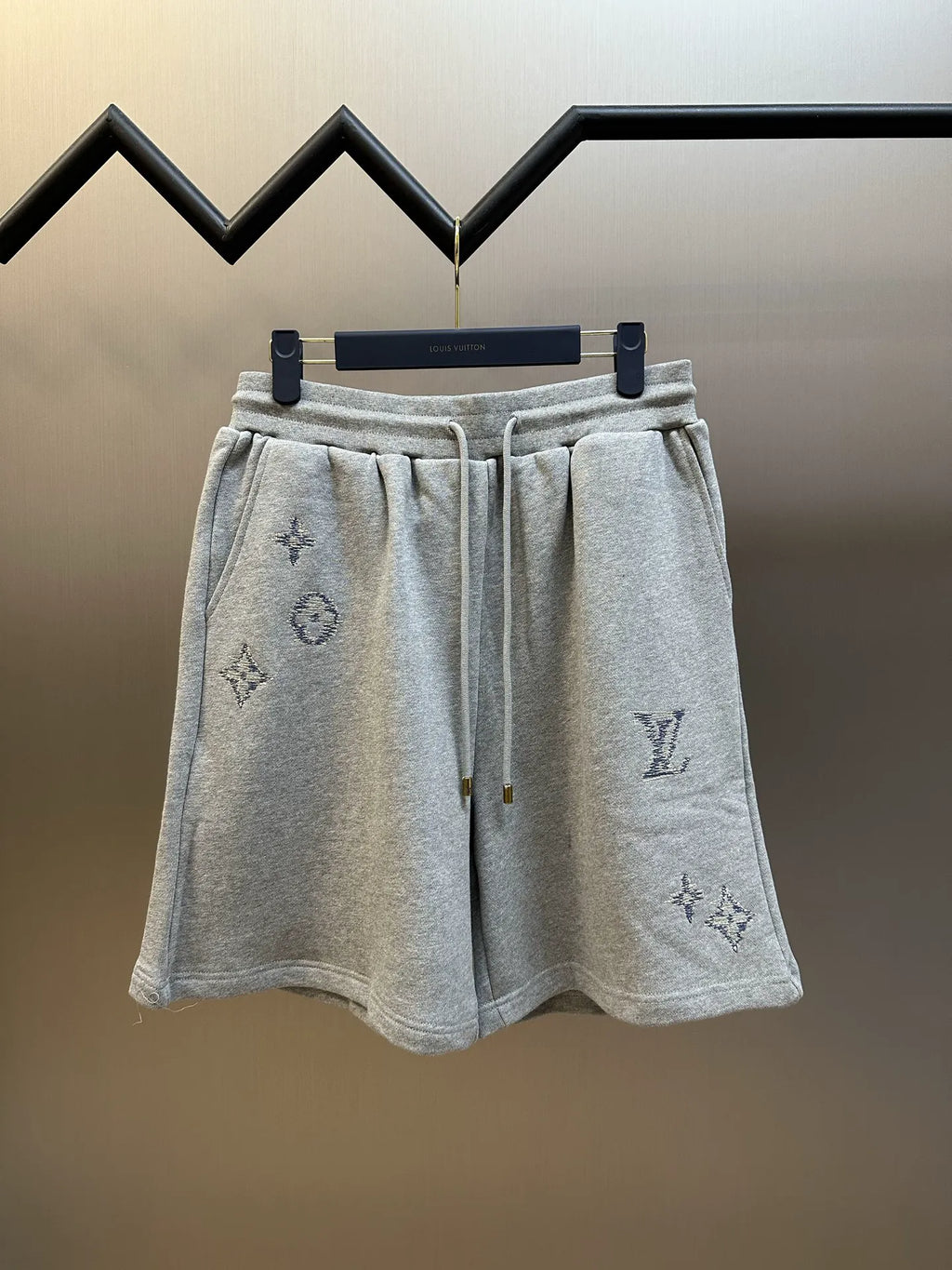 Clothes LV pants