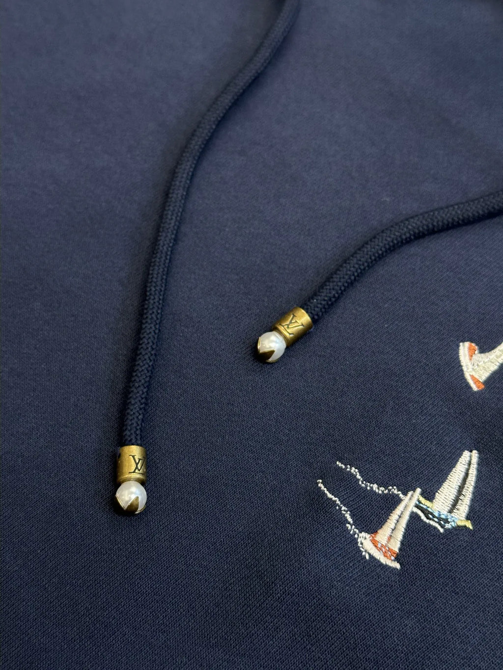Clothes LV long