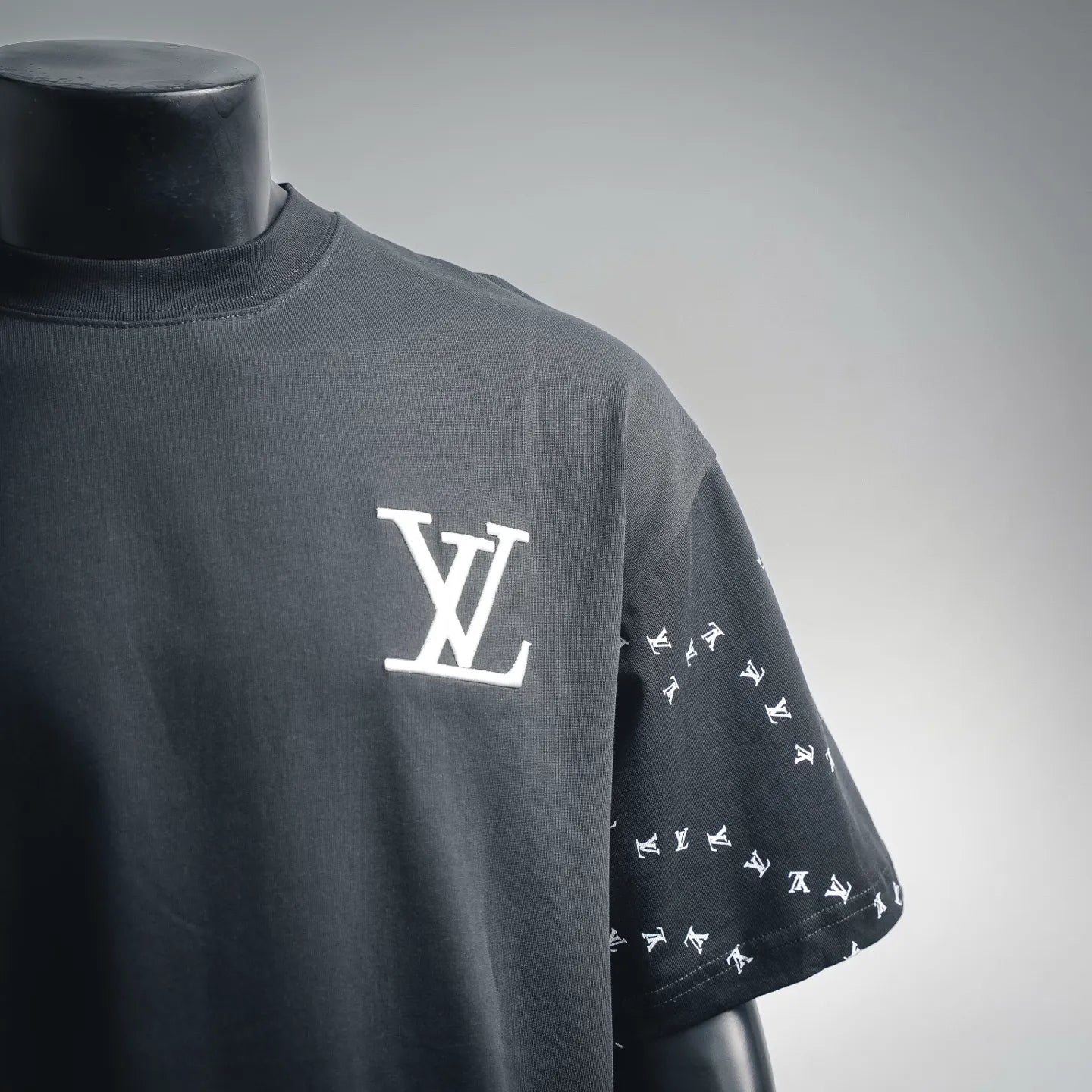 Louis Vuitton Clothes short