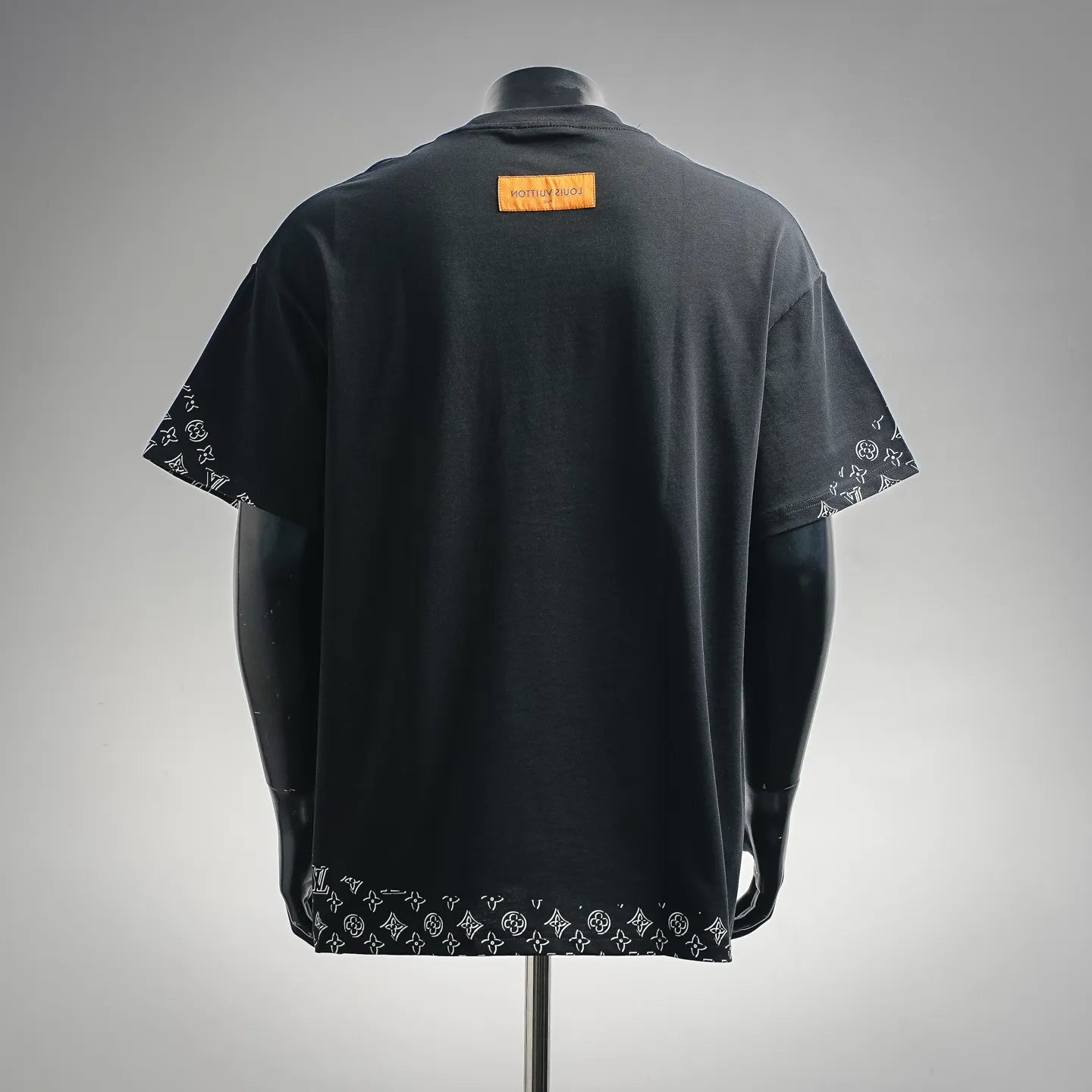 Louis Vuitton Clothes short