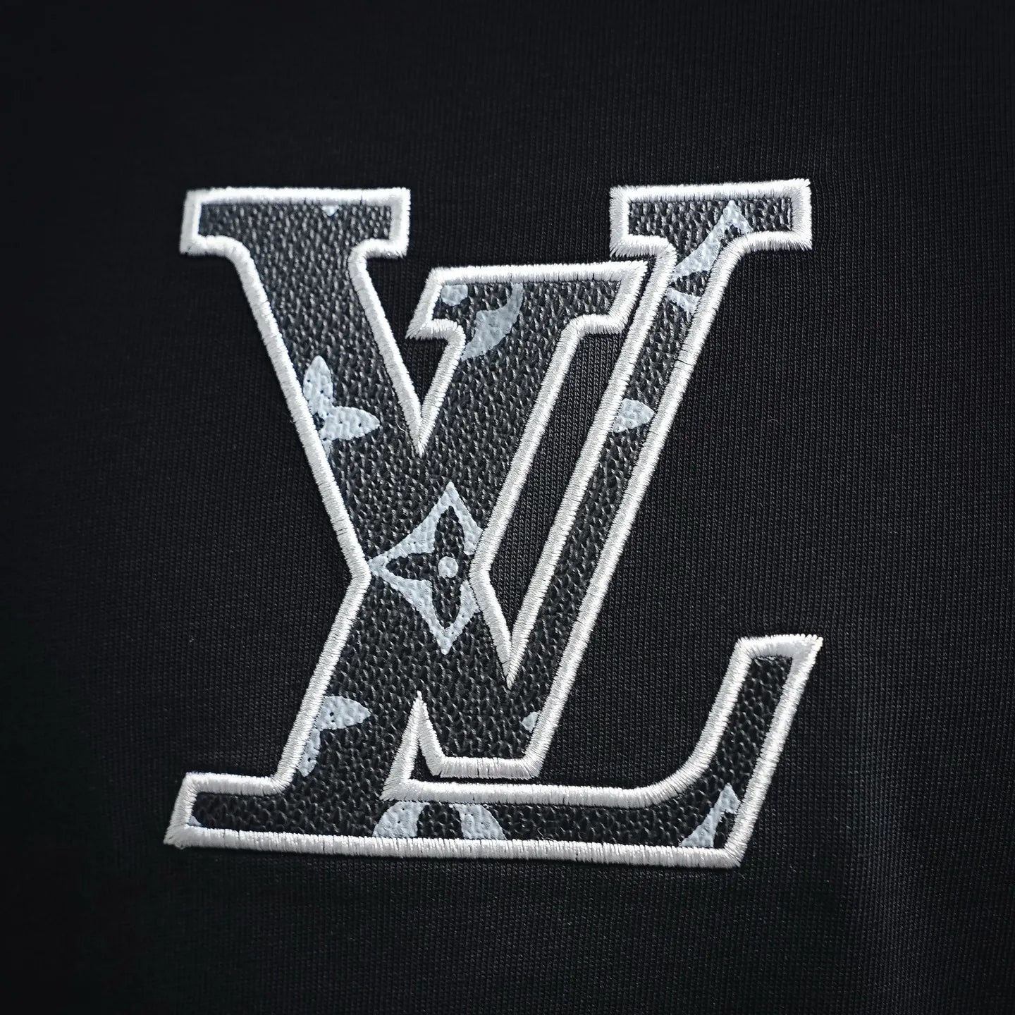 Louis Vuitton Clothes short