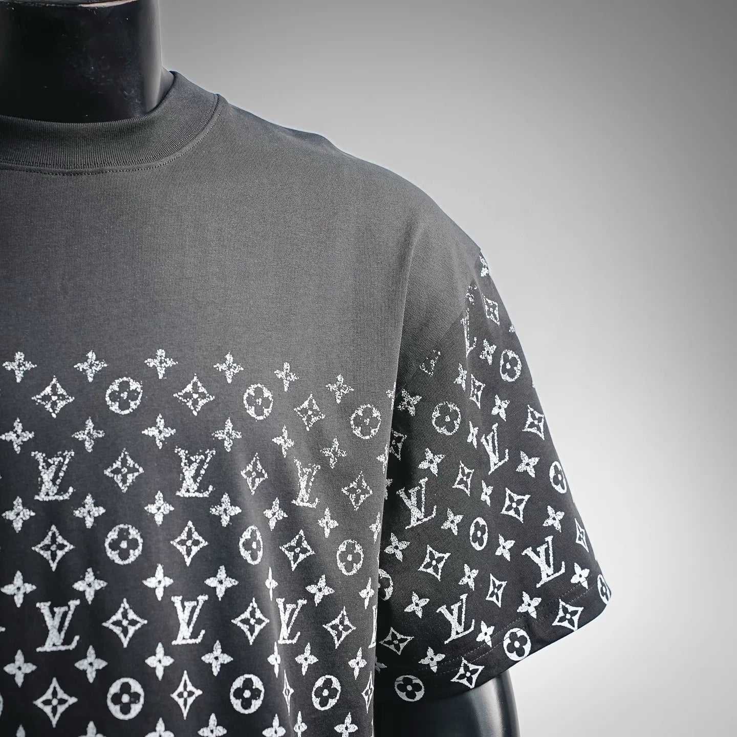 Louis Vuitton Clothes short