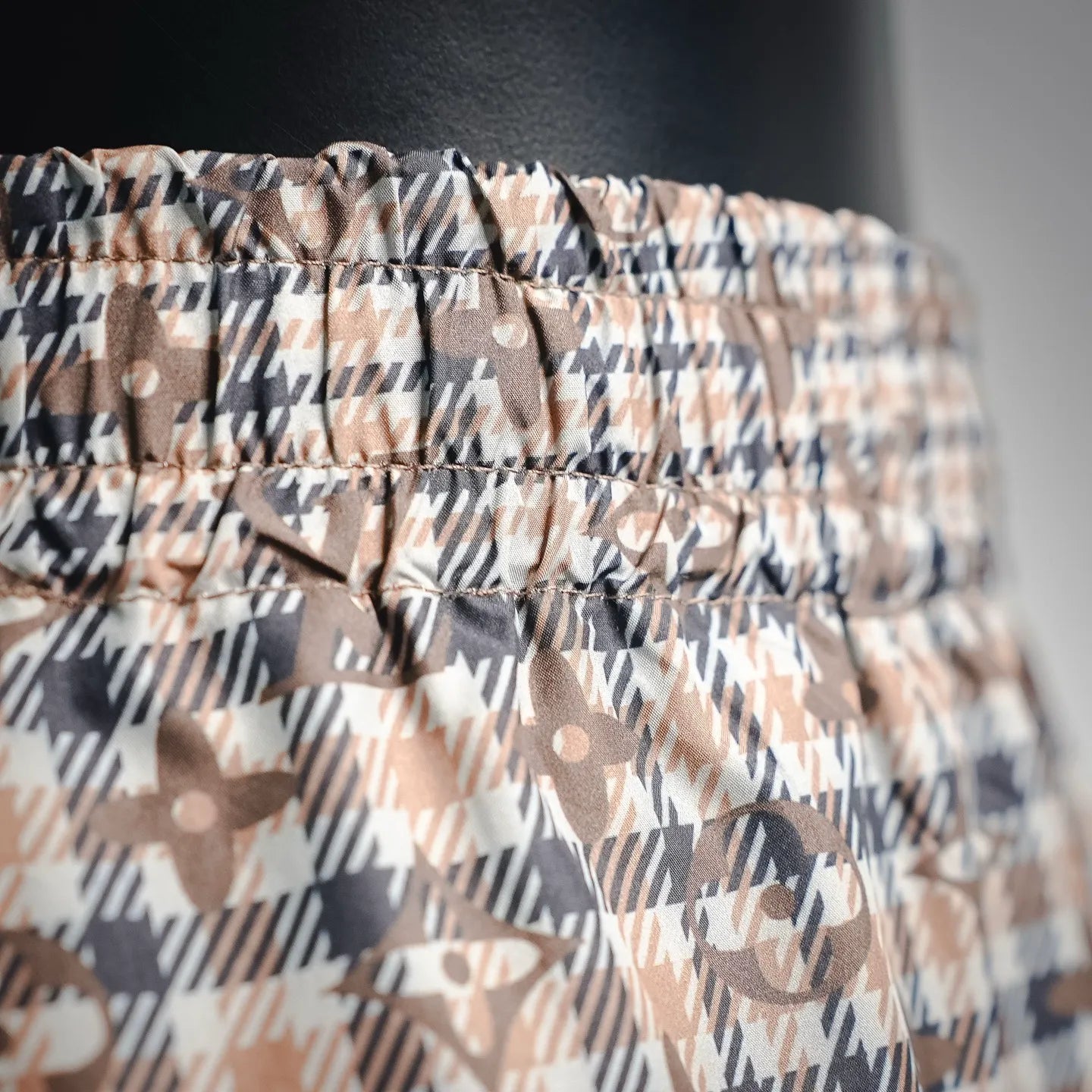 Clothes LV pants