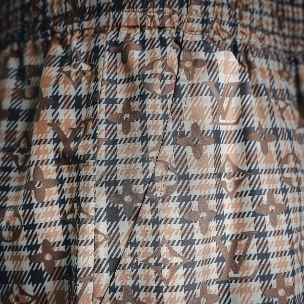 Clothes LV pants