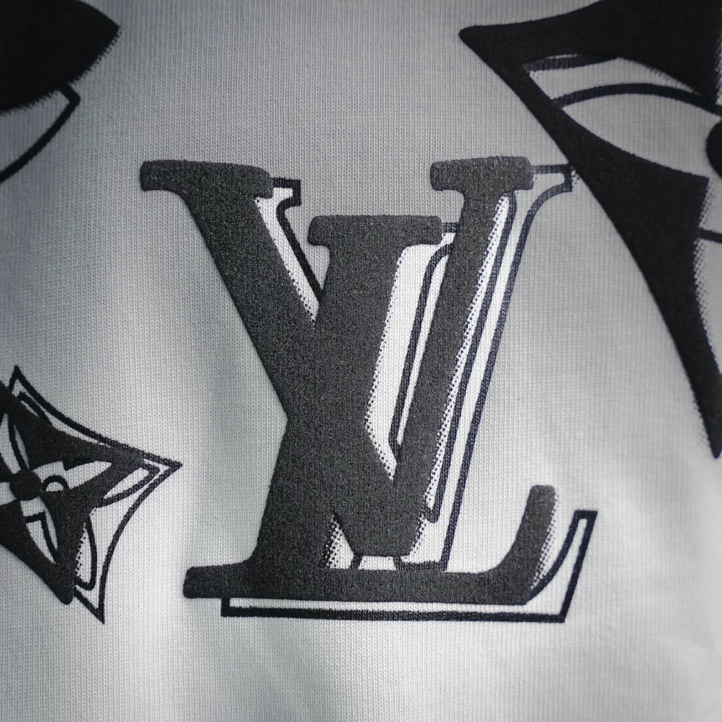 Louis Vuitton Clothes short